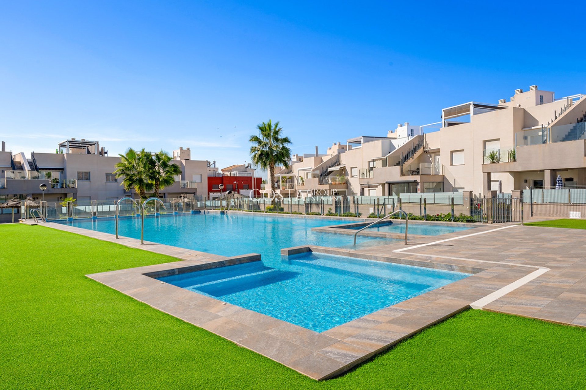 Odsprzedaż - Dom -
Torrevieja