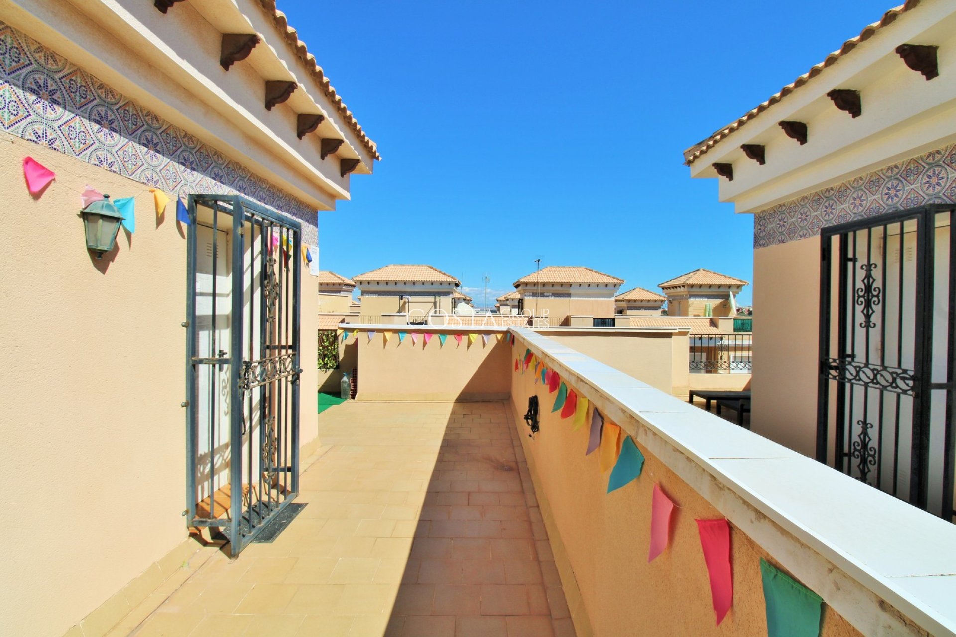 Odsprzedaż - Dom -
Villamartín