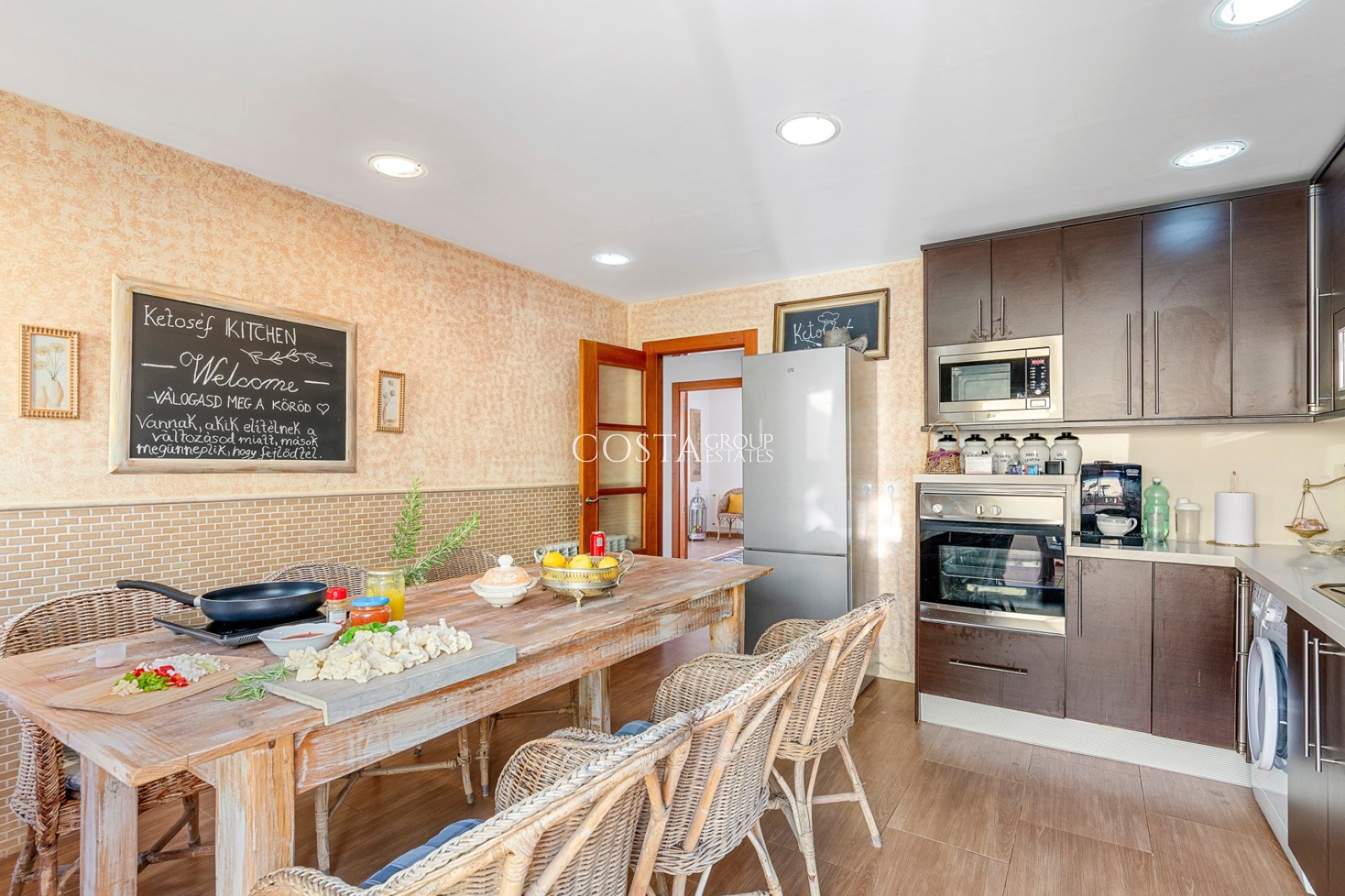 Odsprzedaż - Willa -
Alfas del Pí