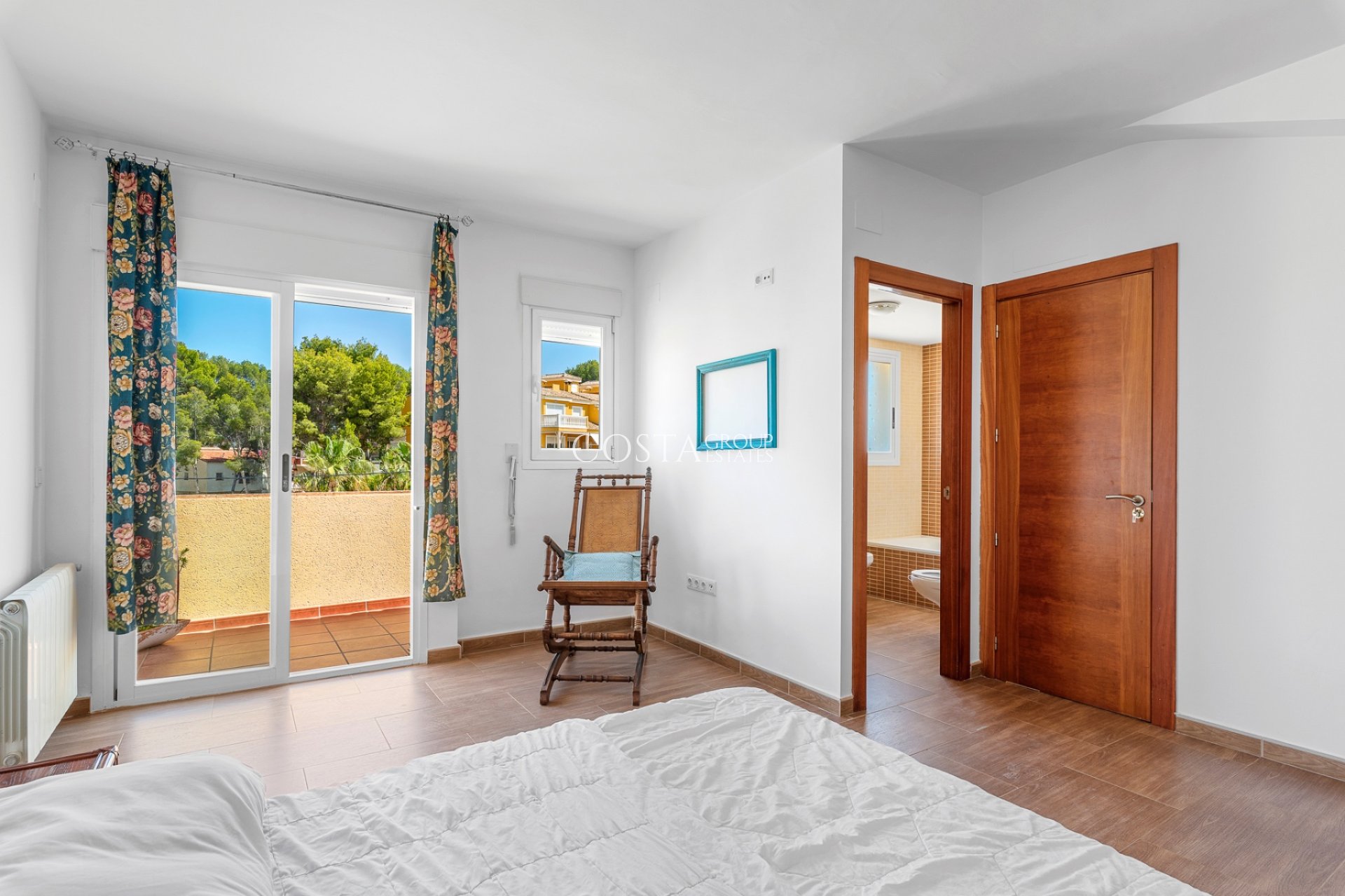 Odsprzedaż - Willa -
Alfas del Pí