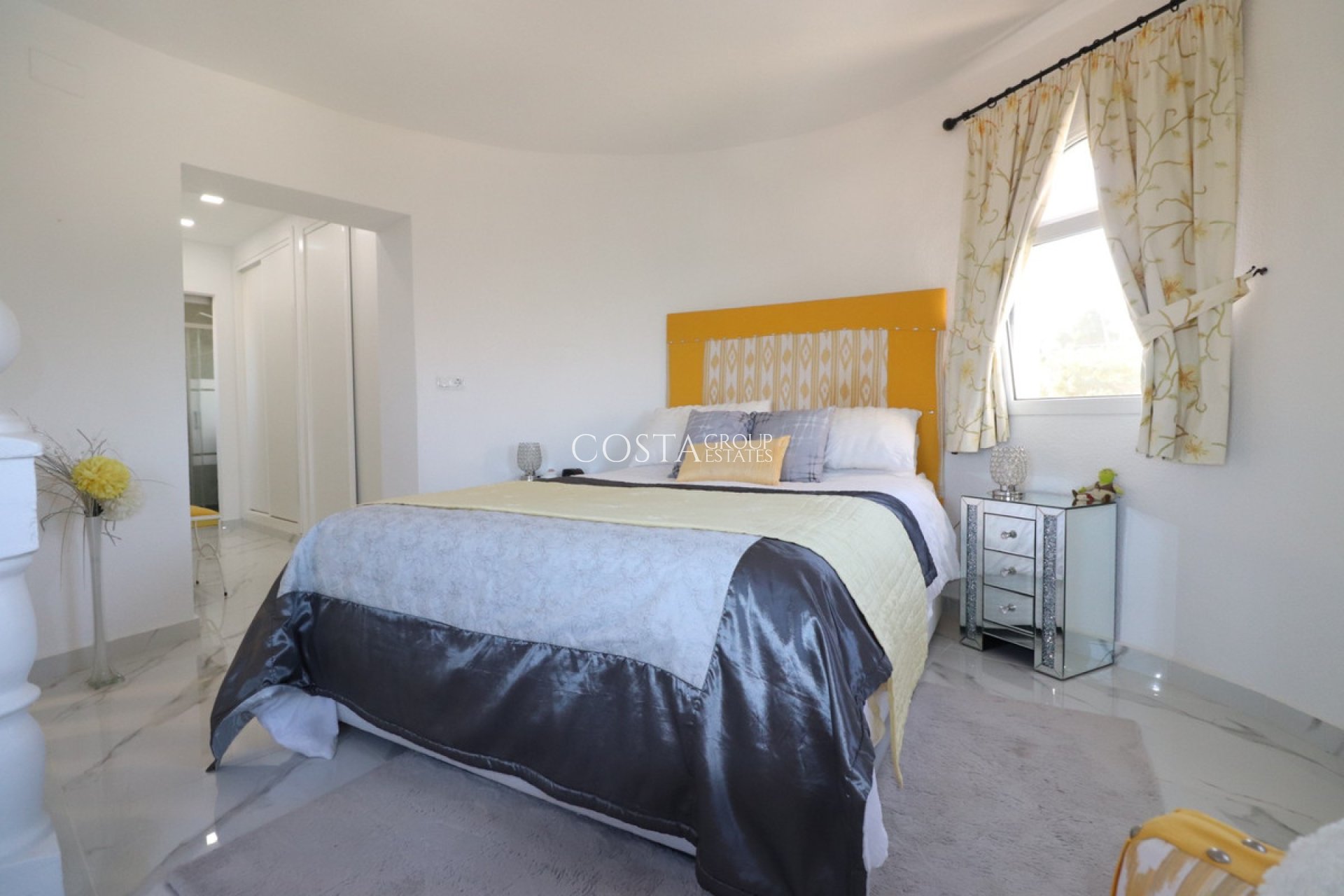 Odsprzedaż - Willa -
Algorfa - Algorfa Centro