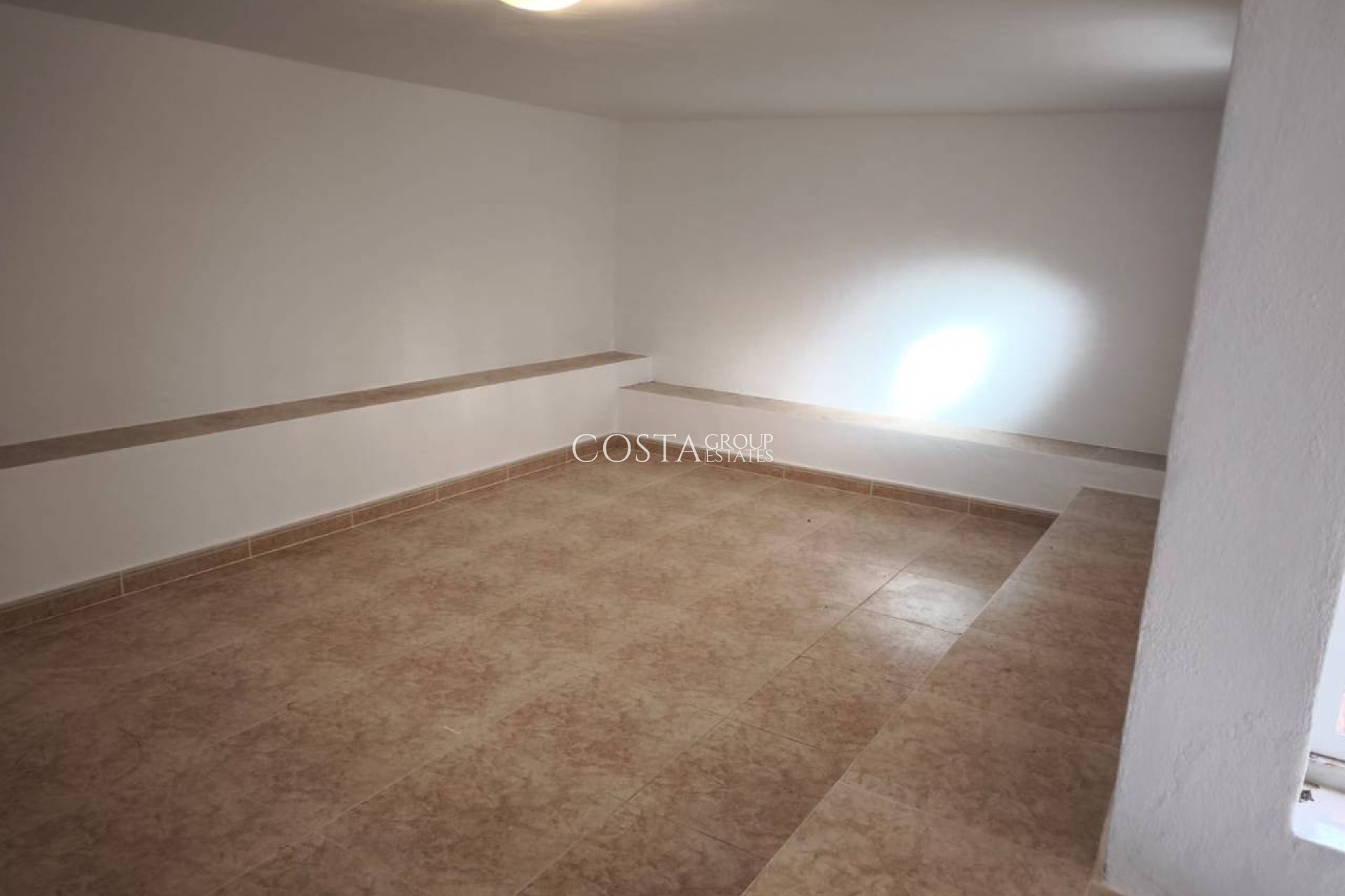 Odsprzedaż - Willa -
Algorfa - Montemar