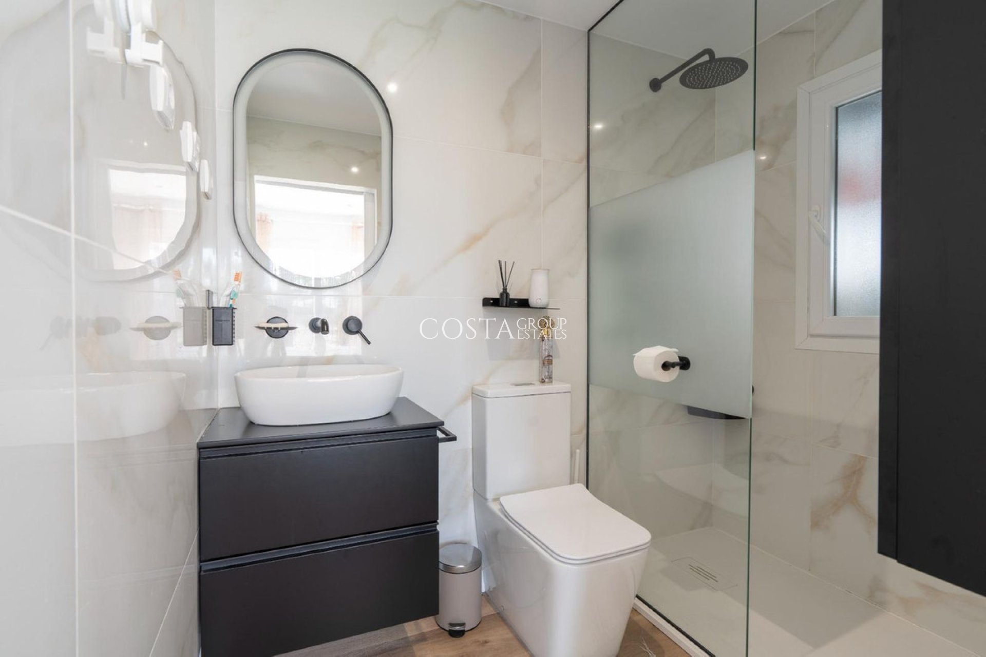 Odsprzedaż - Willa -
Alhama De Murcia - Condado De Alhama