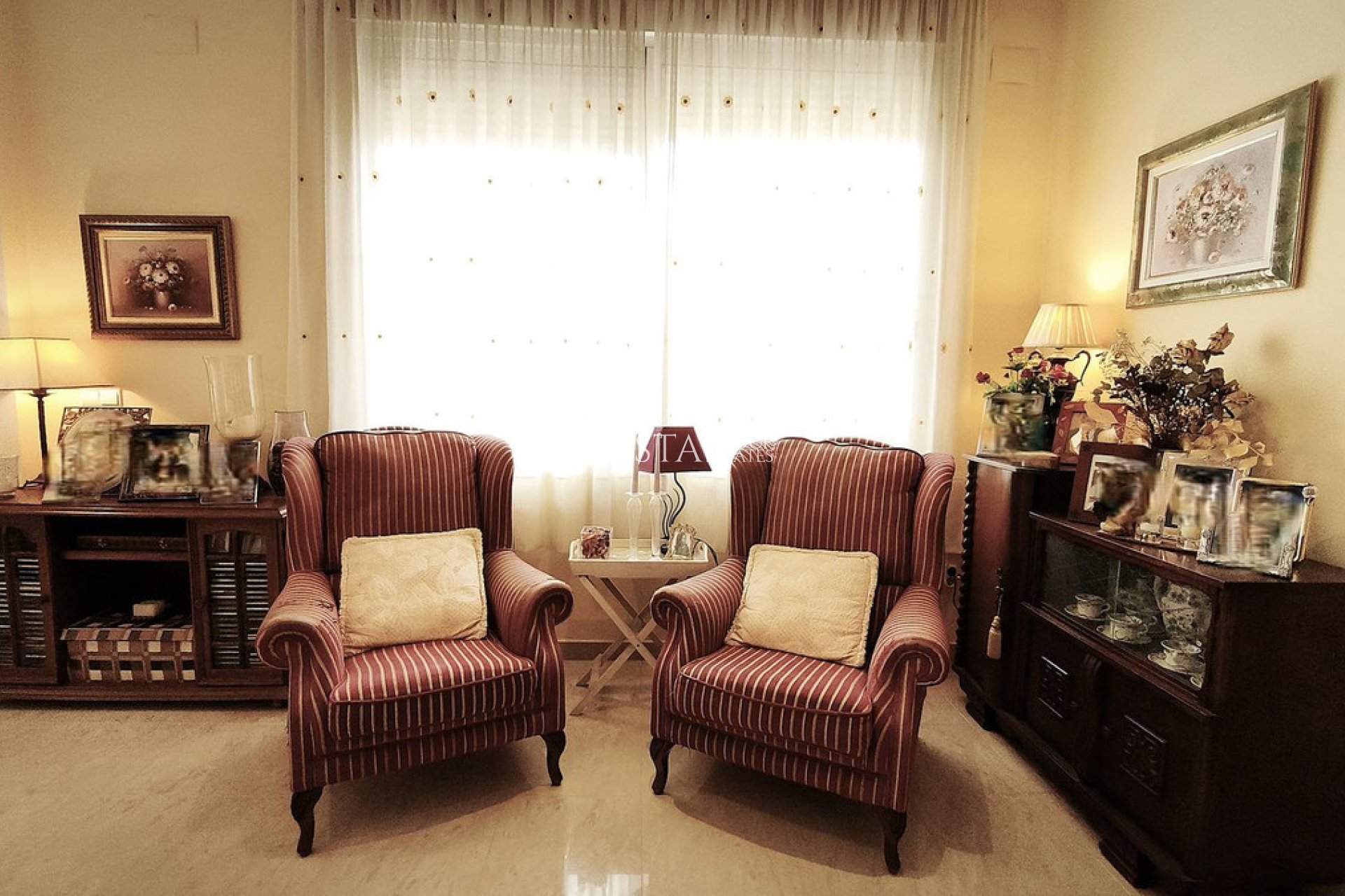 Odsprzedaż - Willa -
Alicante - Alicante Centro