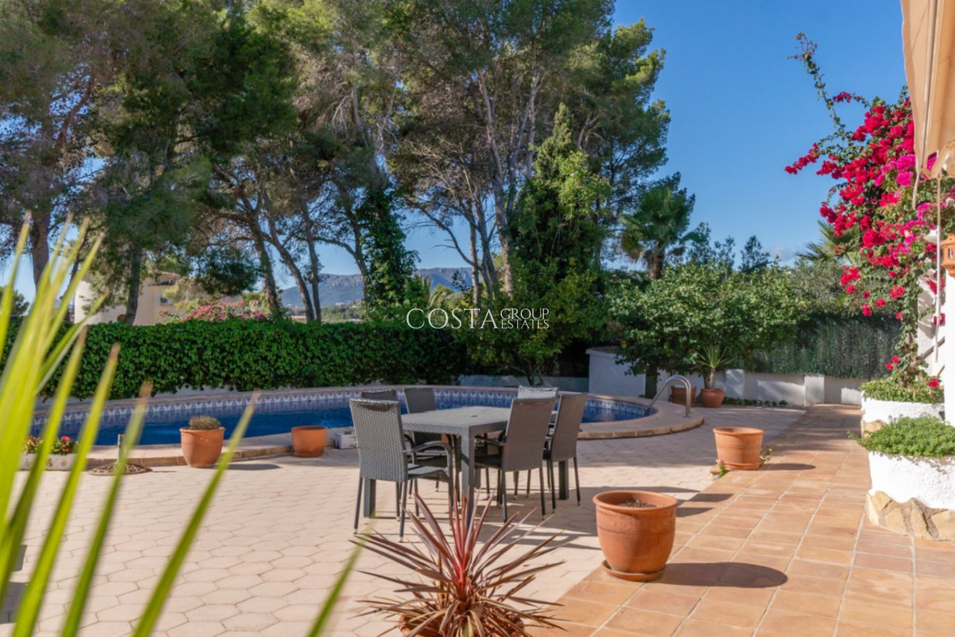 Odsprzedaż - Willa -
Alicante - Alicante Centro