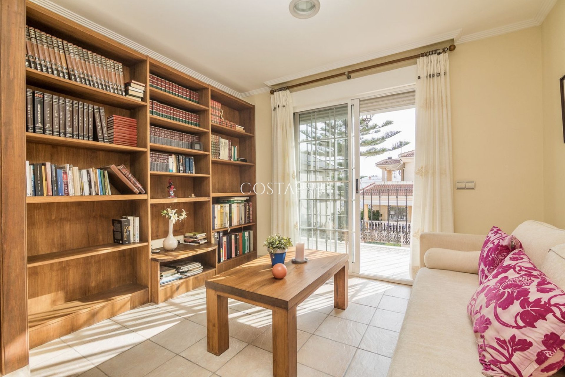 Odsprzedaż - Willa -
Almoradí - Almoradi Centro