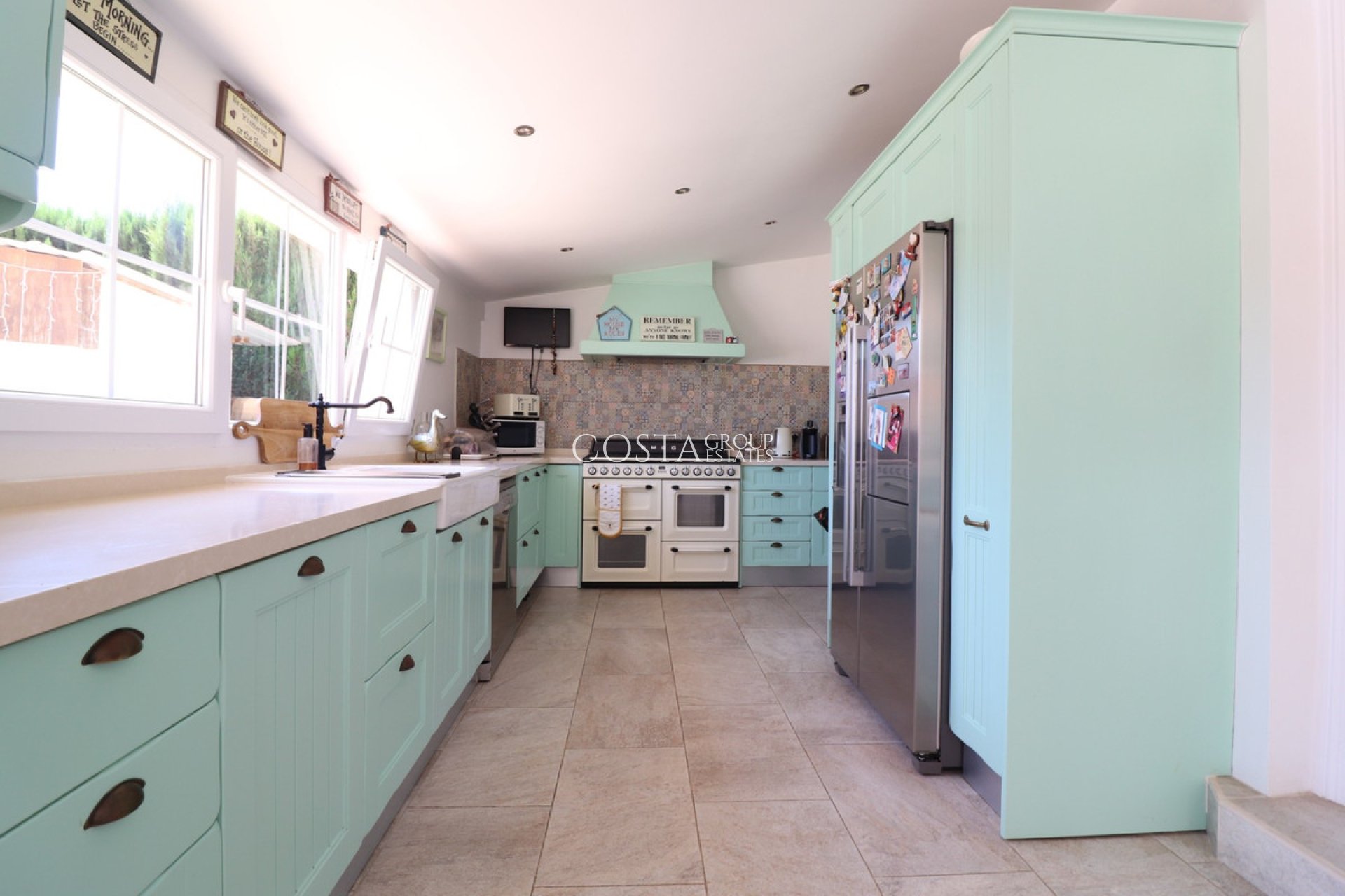 Odsprzedaż - Willa -
Almoradí - Heredades