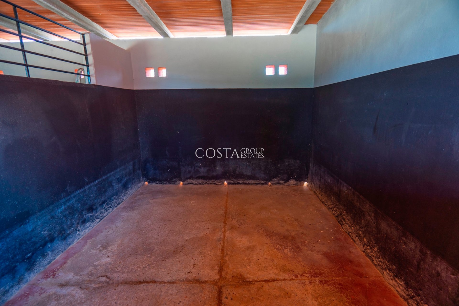 Odsprzedaż - Willa -
Almoradí - Heredades