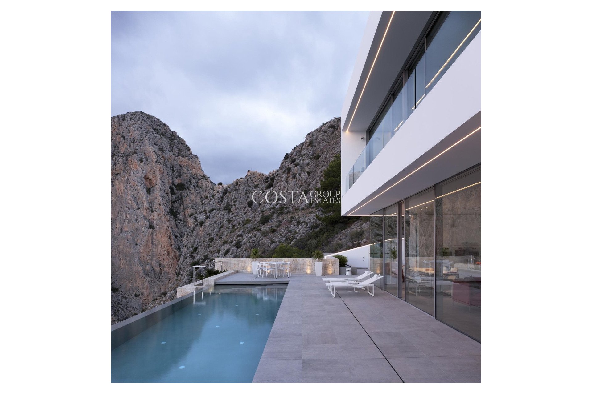 Odsprzedaż - Willa -
Altea - Altea Centro