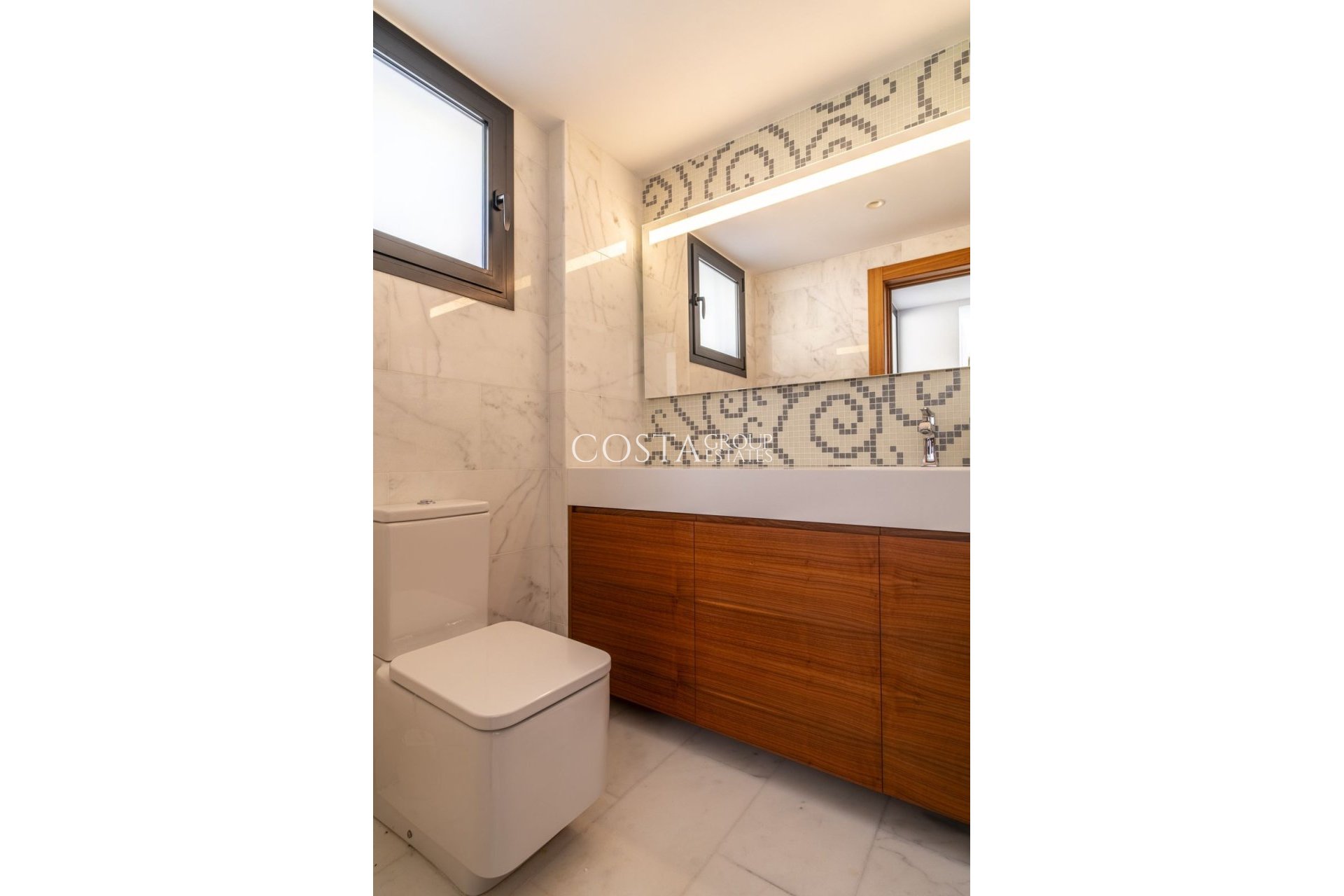 Odsprzedaż - Willa -
Altea - Altea La Vella