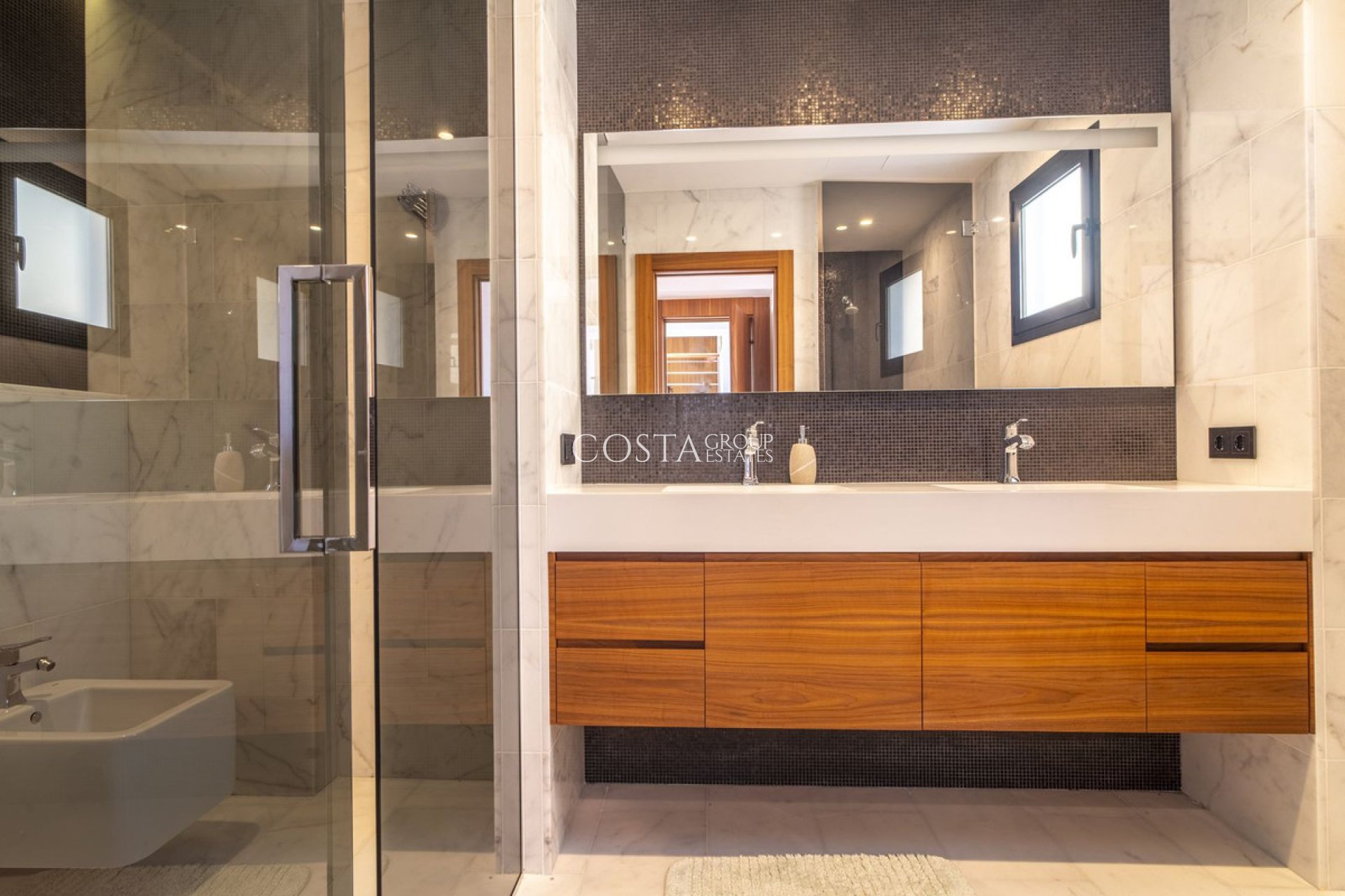 Odsprzedaż - Willa -
Altea - Altea La Vella