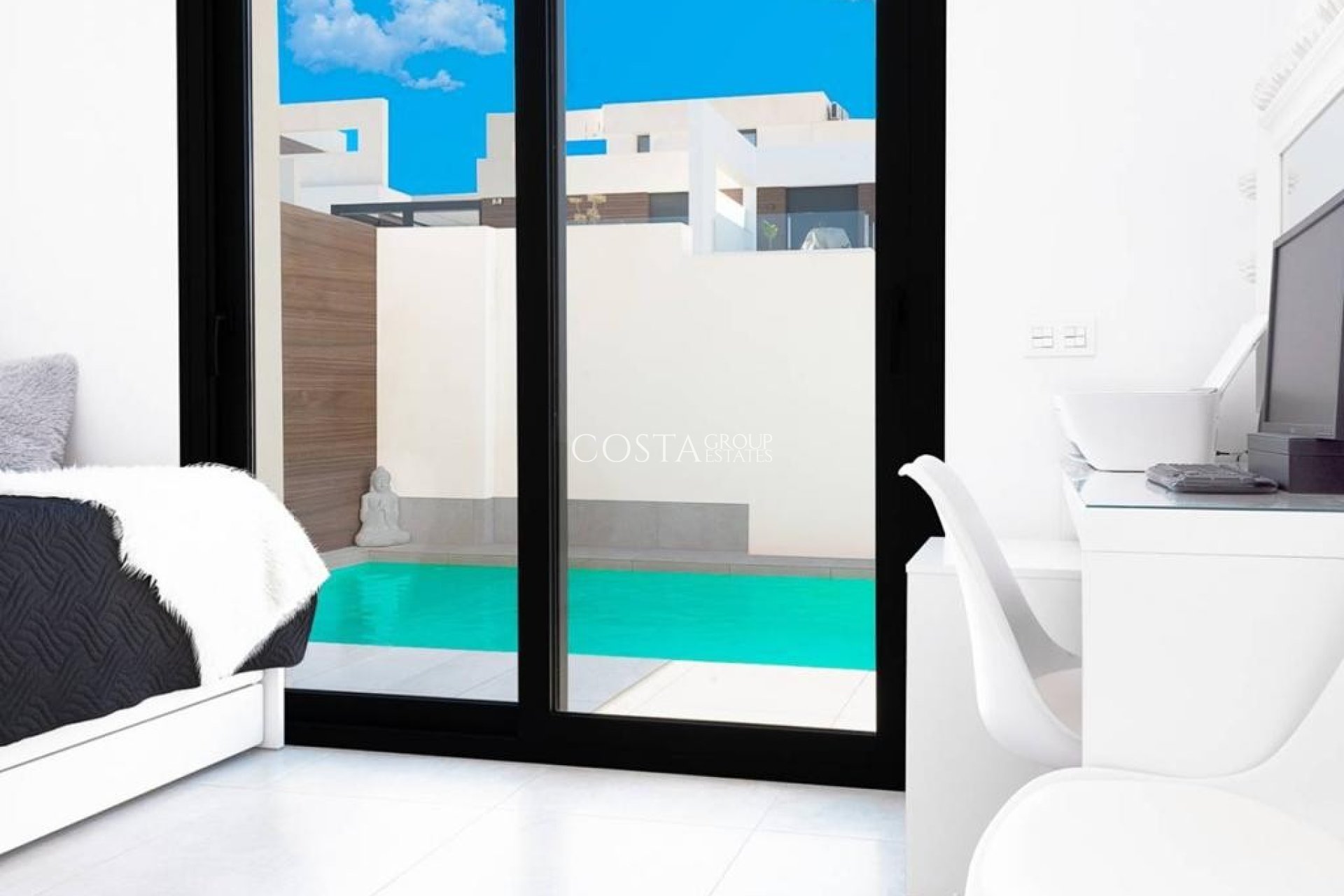 Odsprzedaż - Willa -
Benijofar