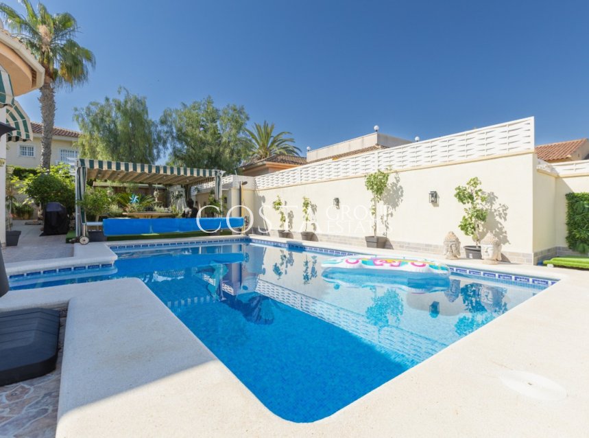 Odsprzedaż - Willa -
Benijofar