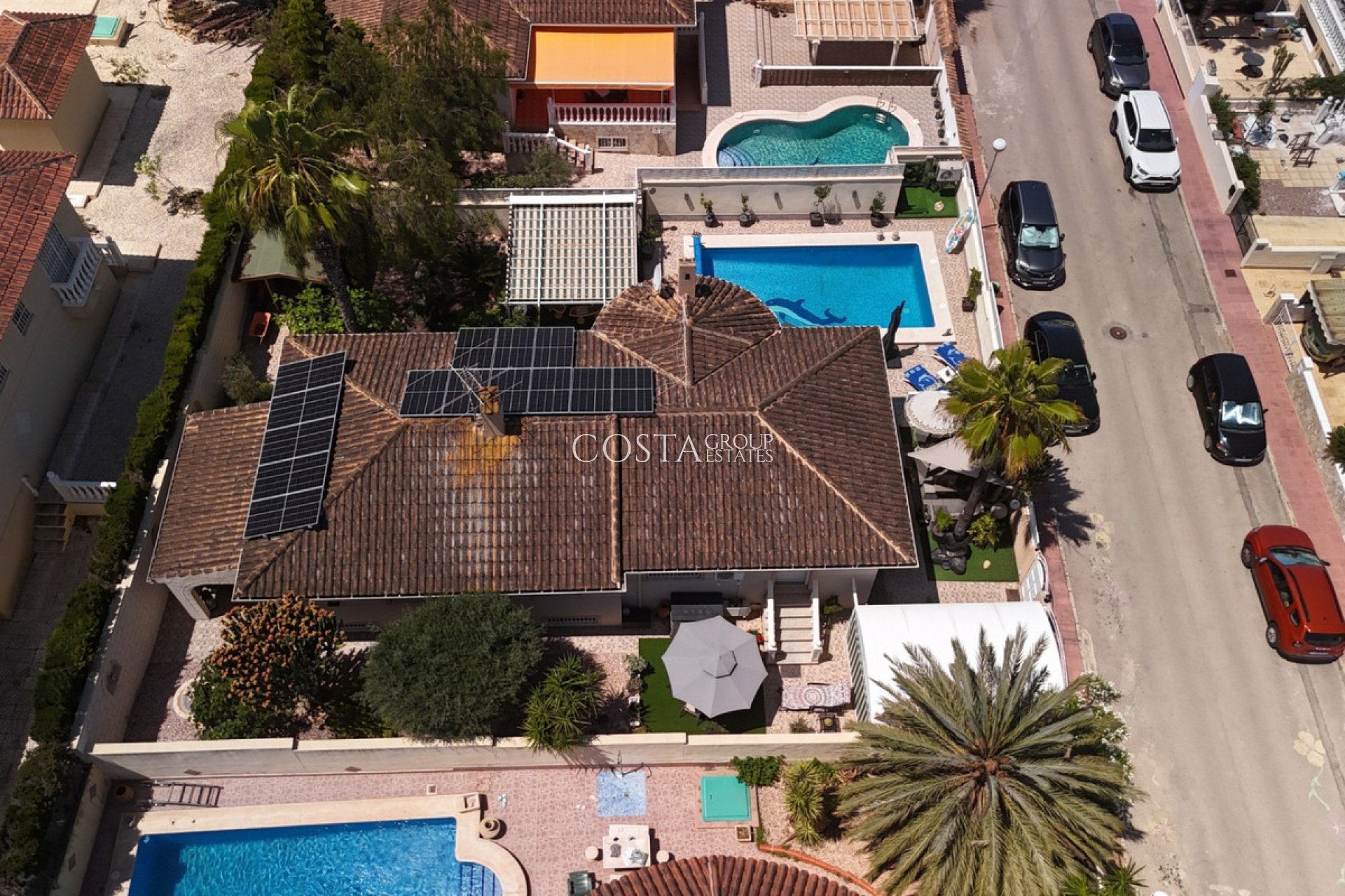 Odsprzedaż - Willa -
Benijofar