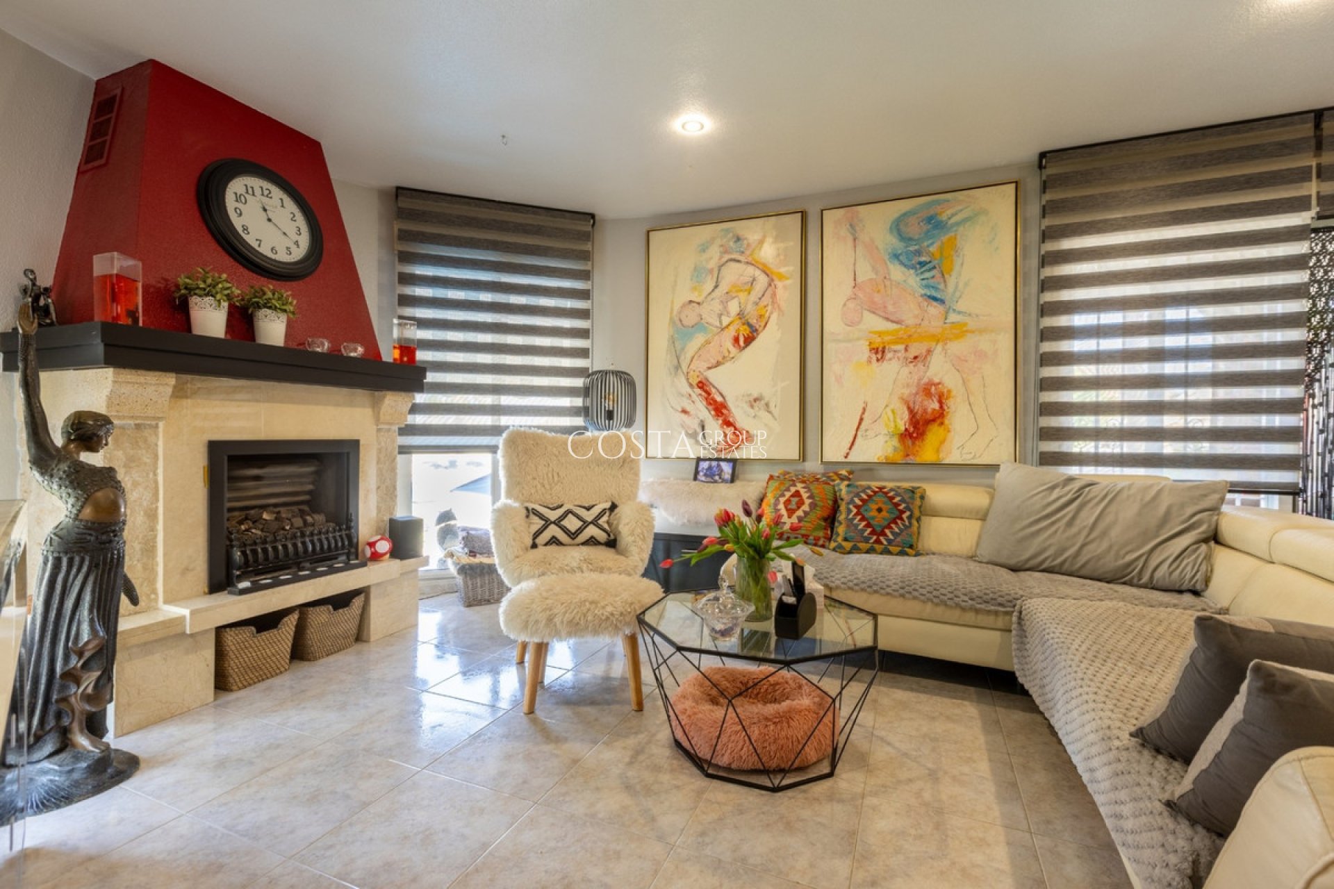 Odsprzedaż - Willa -
Benijofar