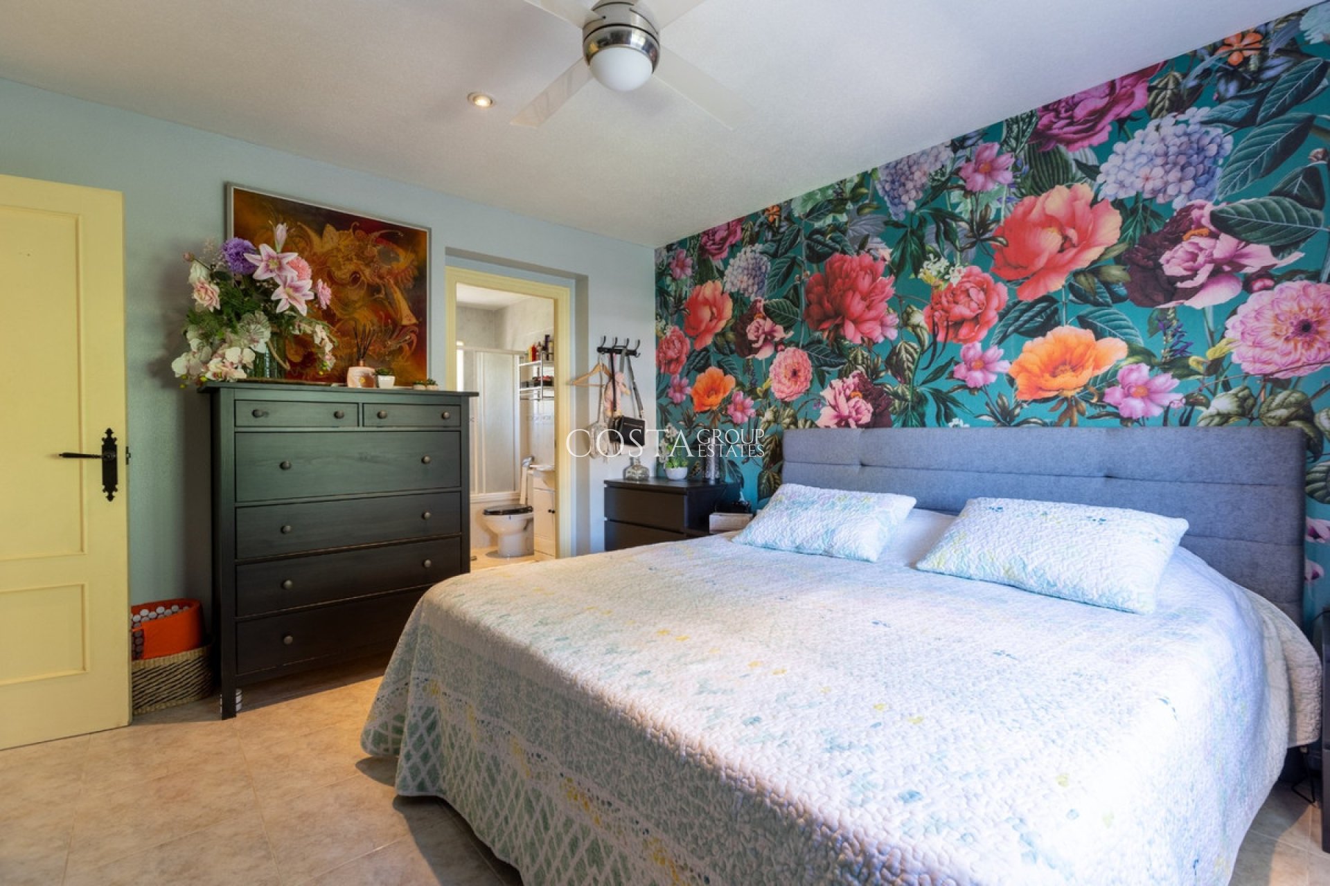 Odsprzedaż - Willa -
Benijofar