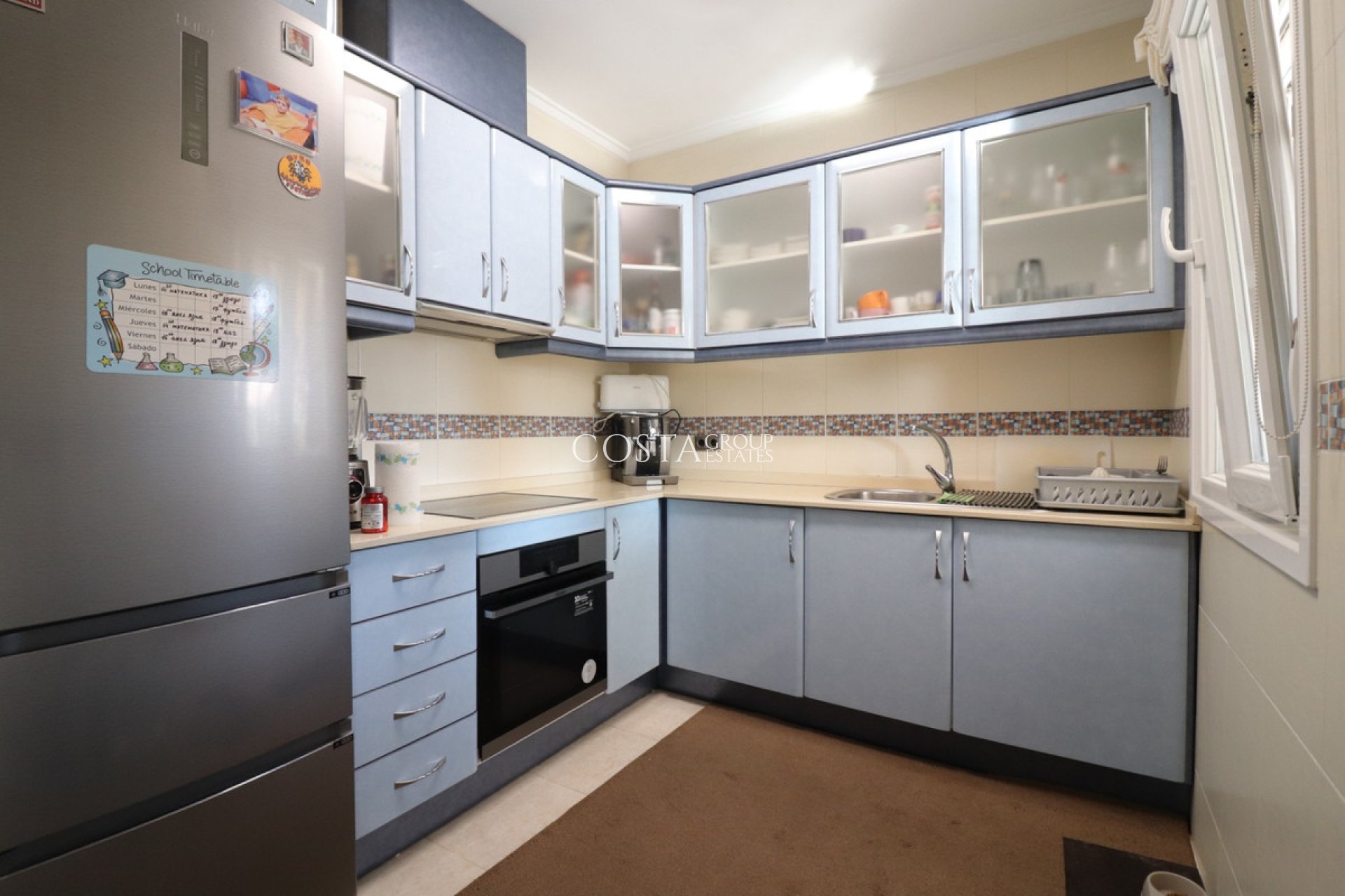 Odsprzedaż - Willa -
Benijofar