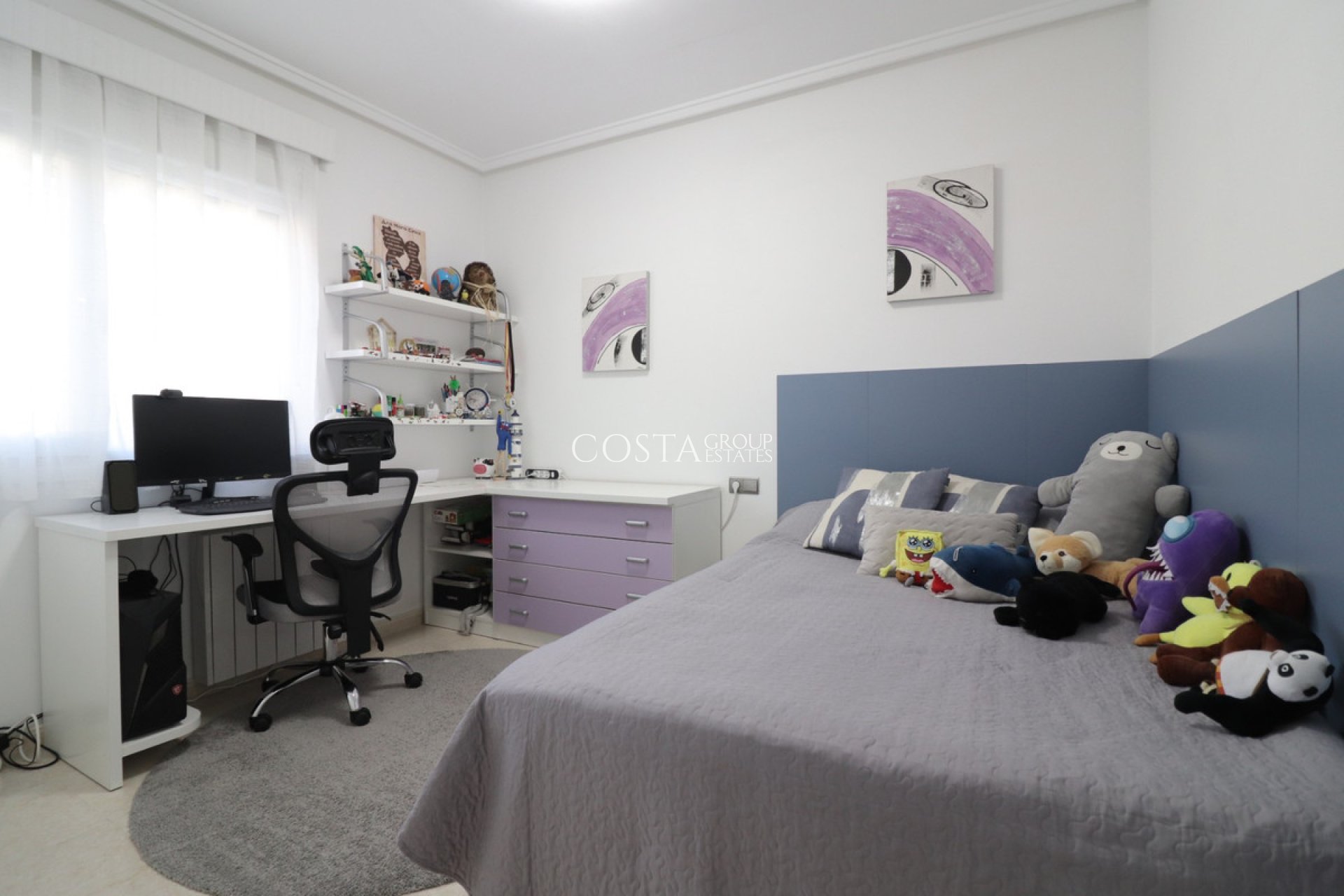 Odsprzedaż - Willa -
Benijofar