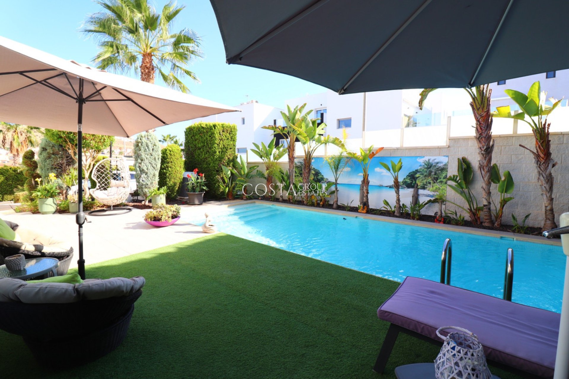 Odsprzedaż - Willa -
Benijofar