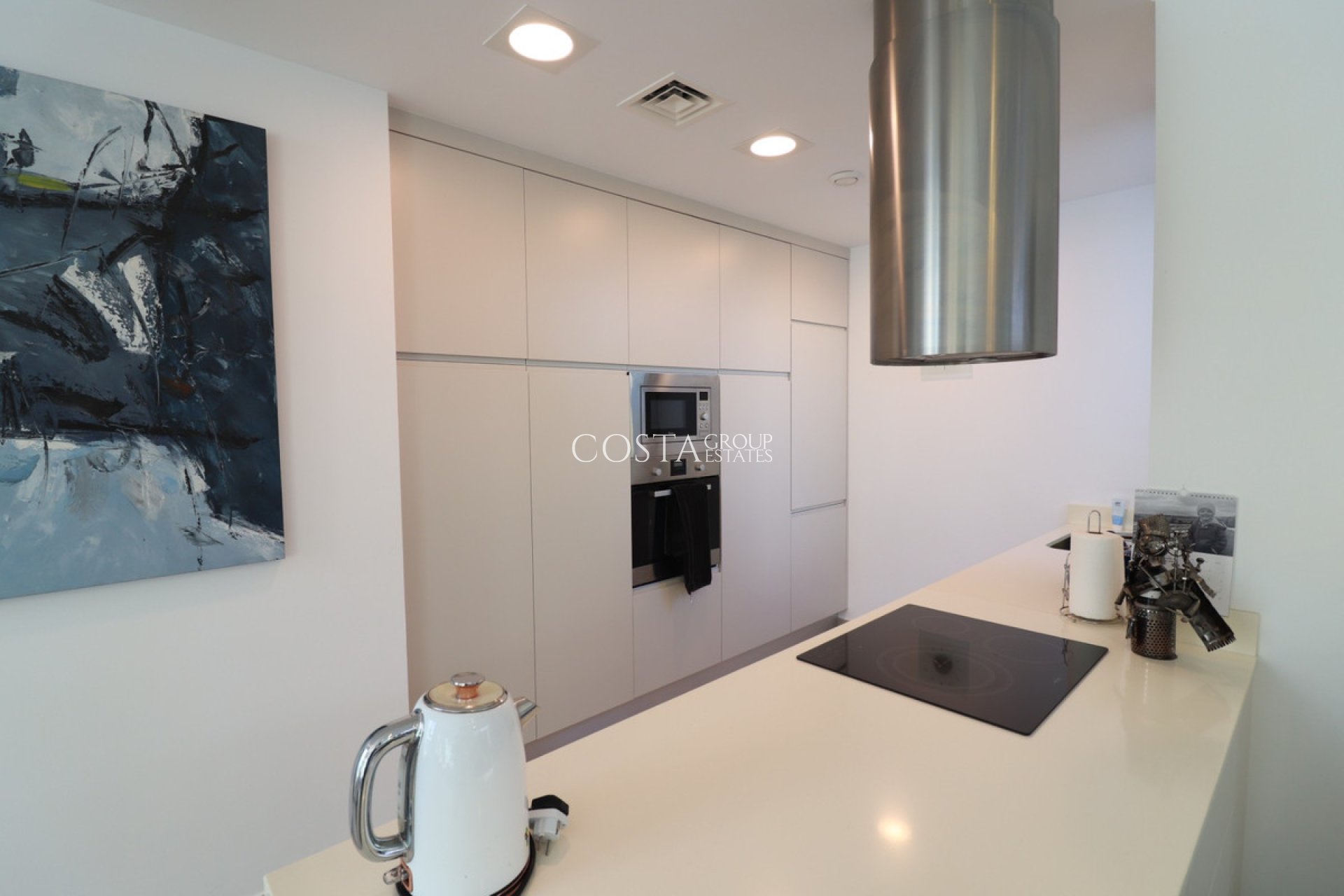 Odsprzedaż - Willa -
Benijofar