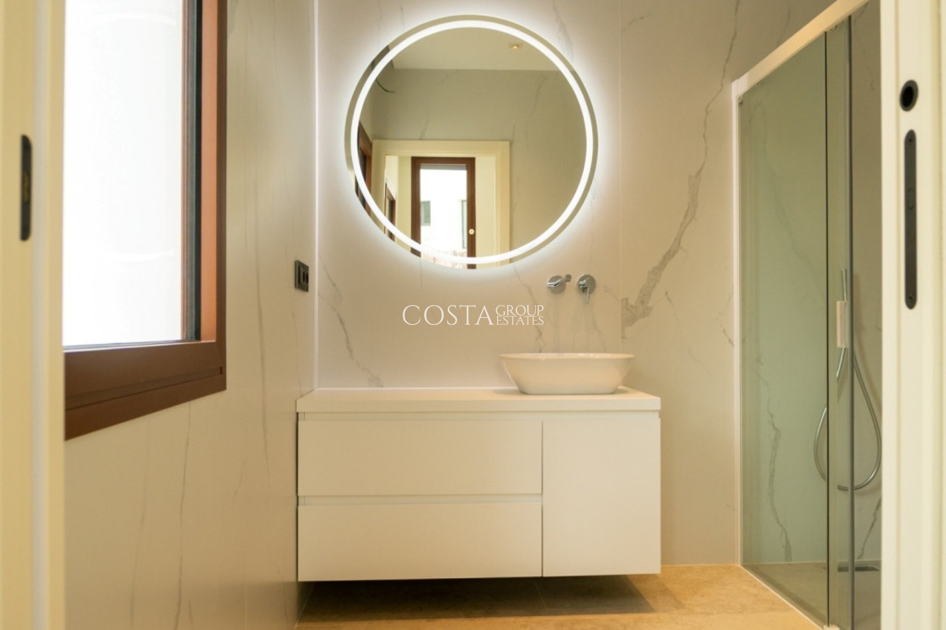 Odsprzedaż - Willa -
Benissa - Benissa Centro