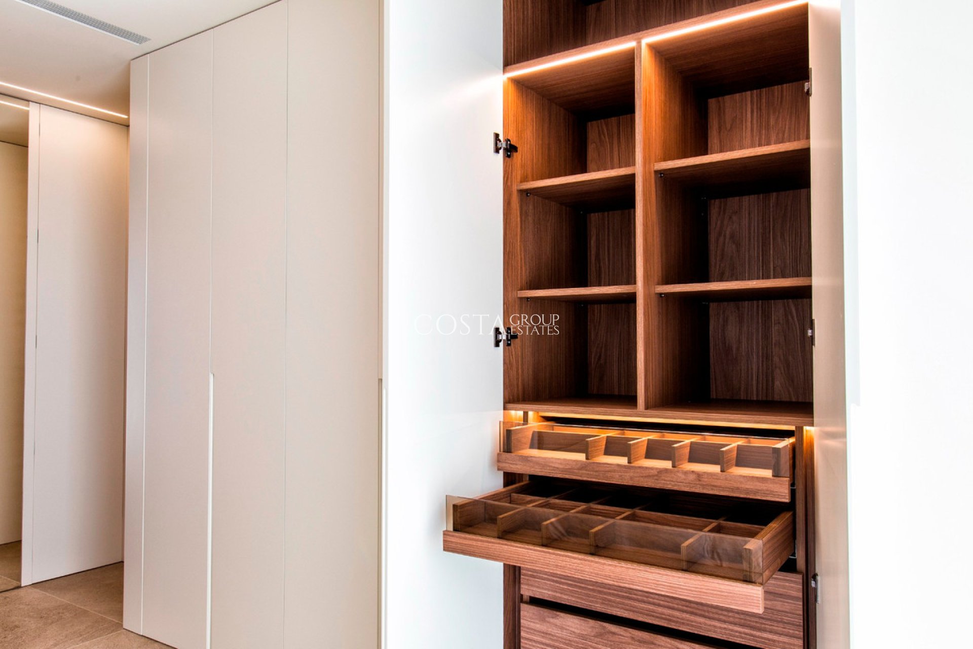 Odsprzedaż - Willa -
Benissa - Benissa Centro