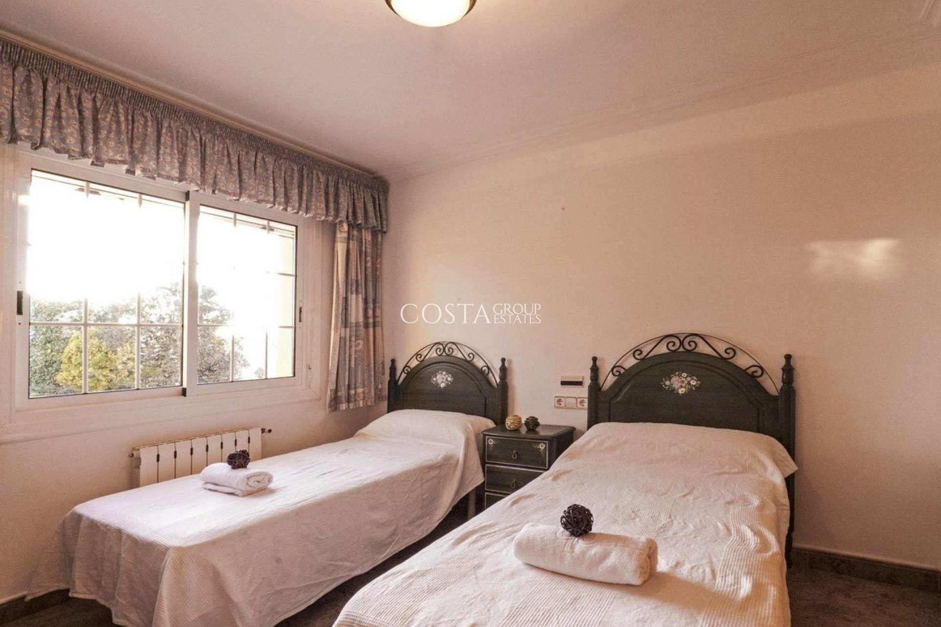 Odsprzedaż - Willa -
Benissa - Benissa Centro