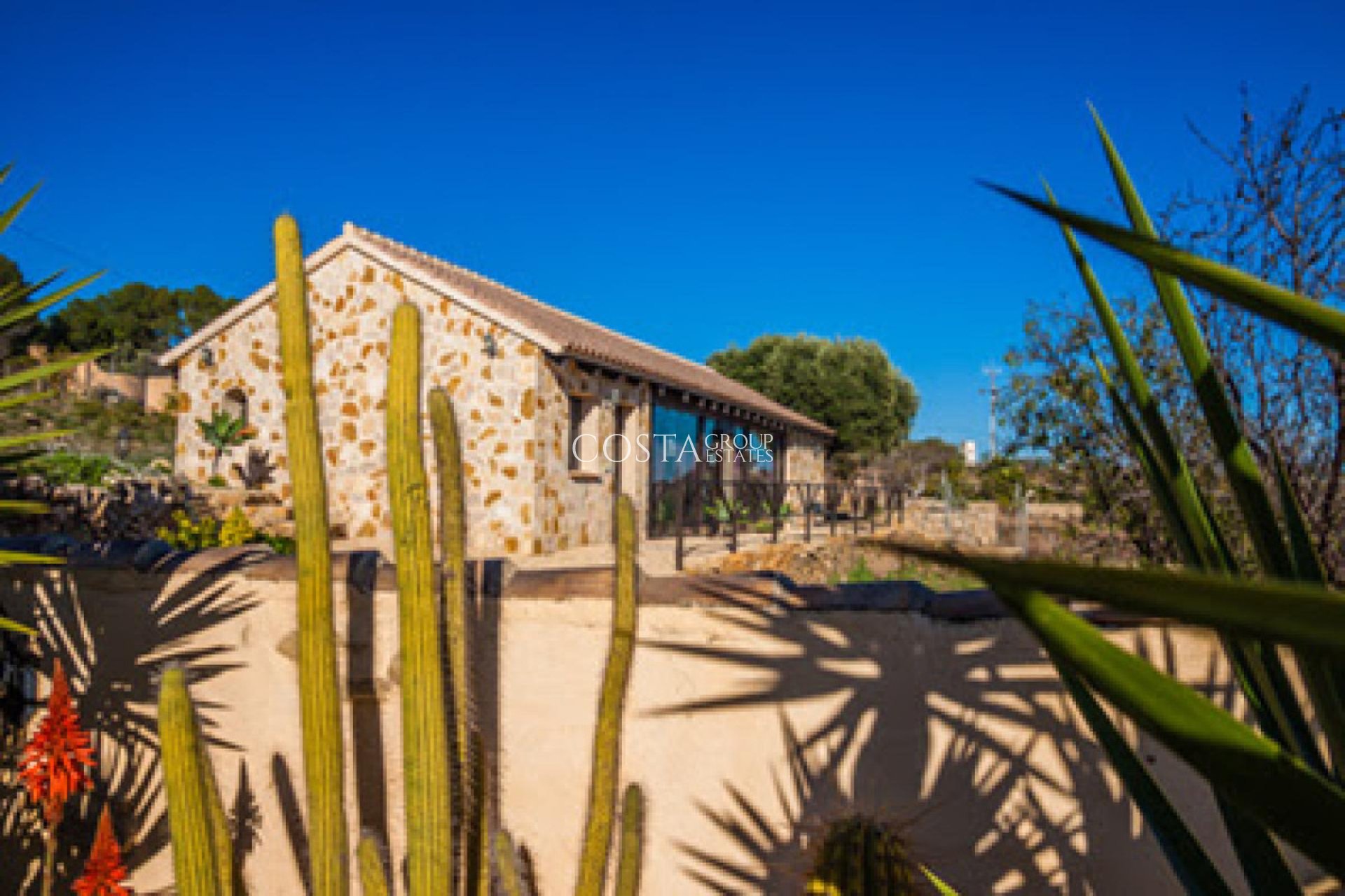 Odsprzedaż - Willa -
Benissa - Benissa Centro