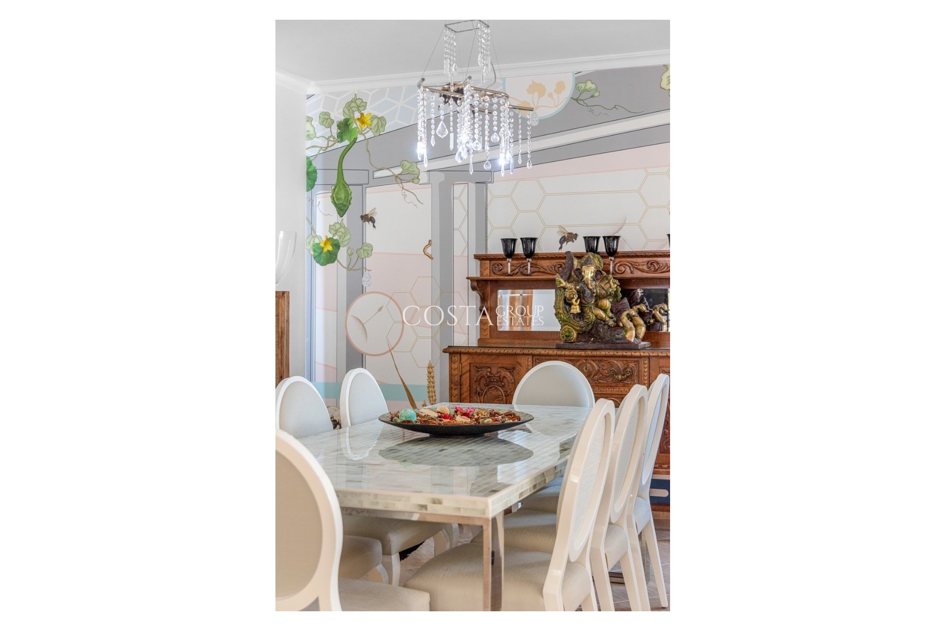 Odsprzedaż - Willa -
Benissa