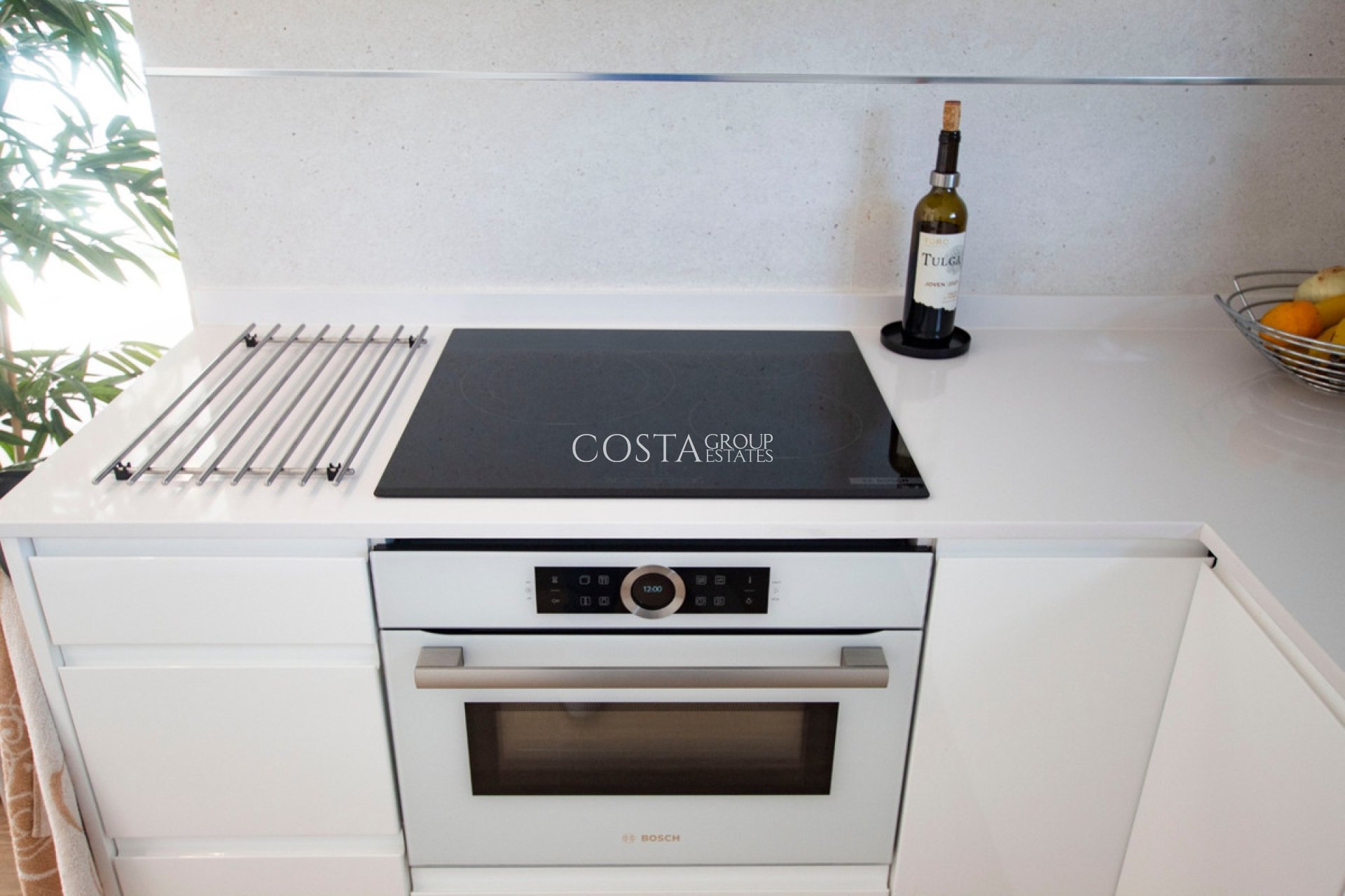 Odsprzedaż - Willa -
Benissa