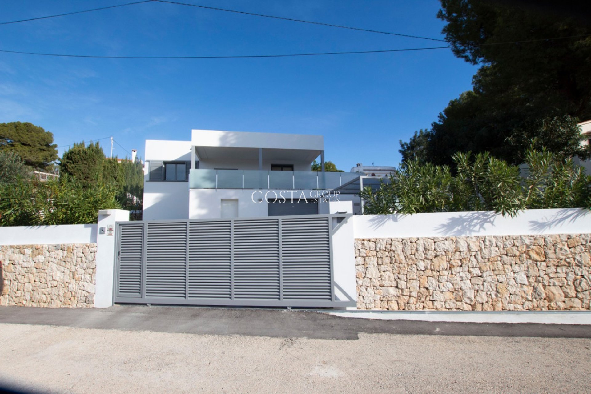 Odsprzedaż - Willa -
Benissa