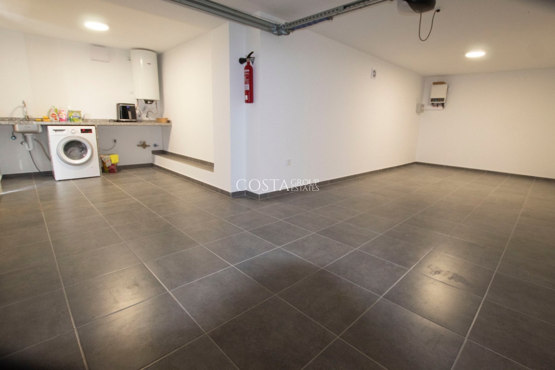 Odsprzedaż - Willa -
Benissa