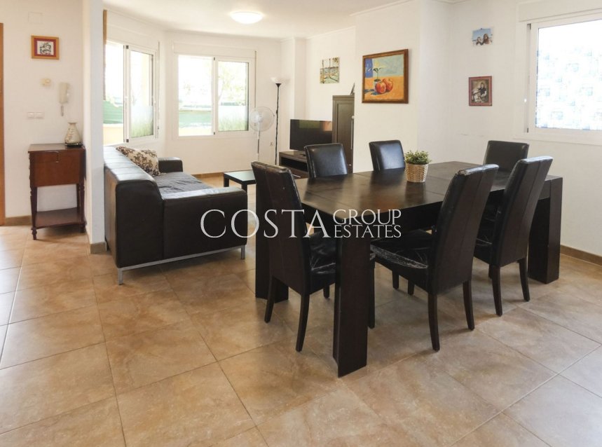 Odsprzedaż - Willa -
Bigastro