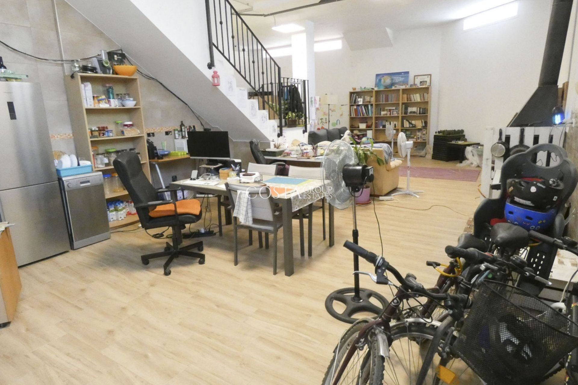 Odsprzedaż - Willa -
Bigastro