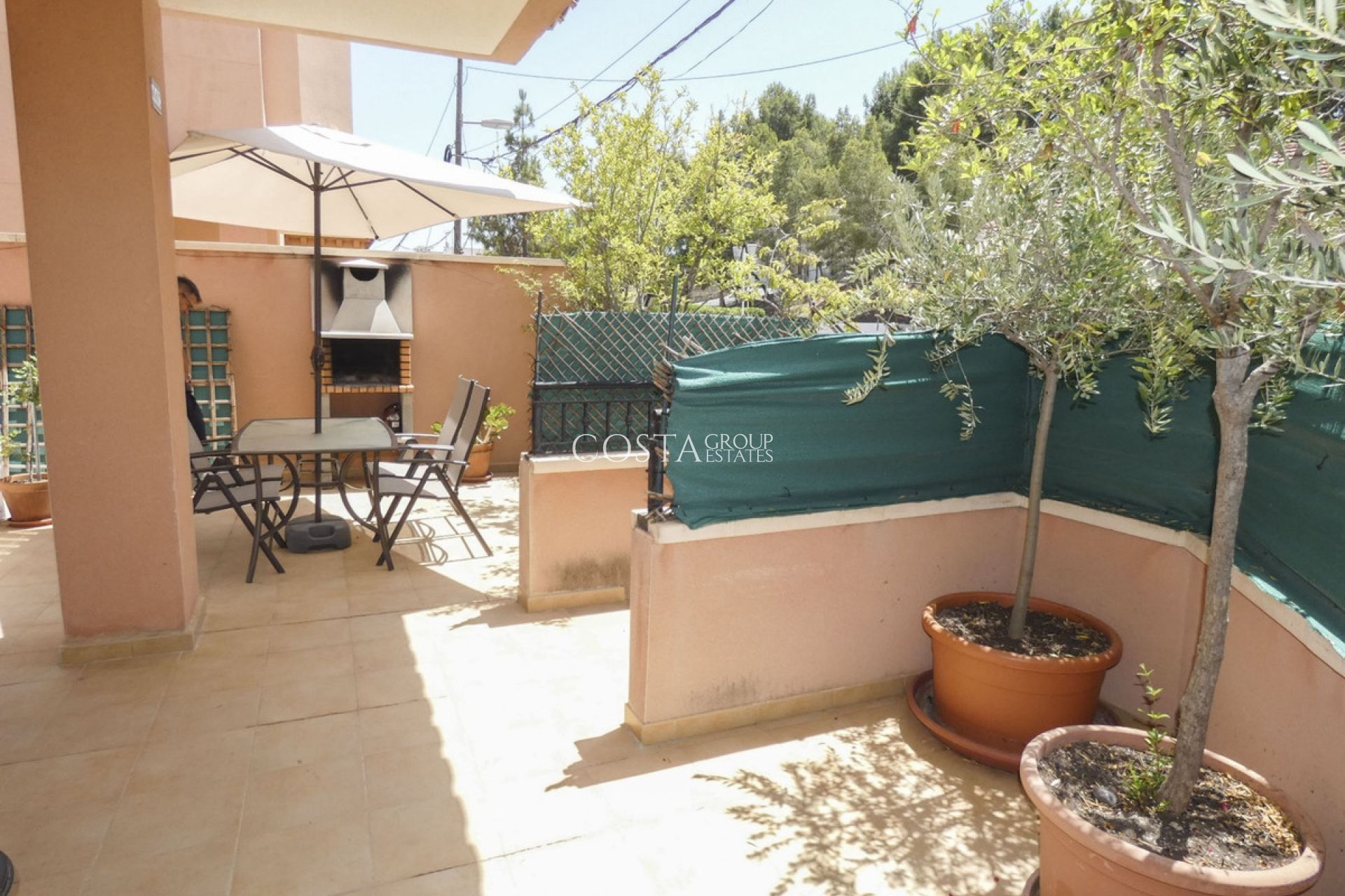 Odsprzedaż - Willa -
Bigastro