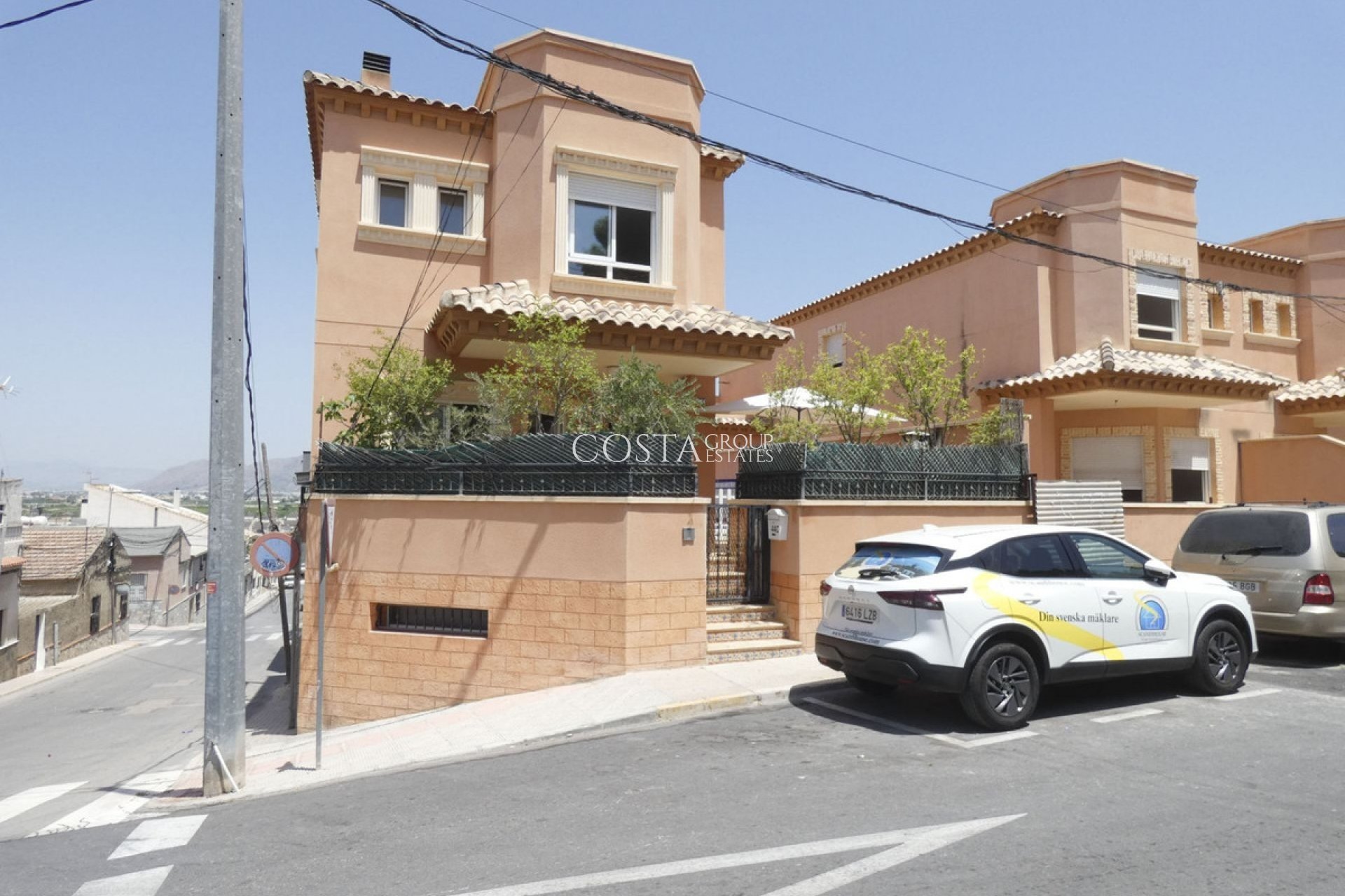 Odsprzedaż - Willa -
Bigastro