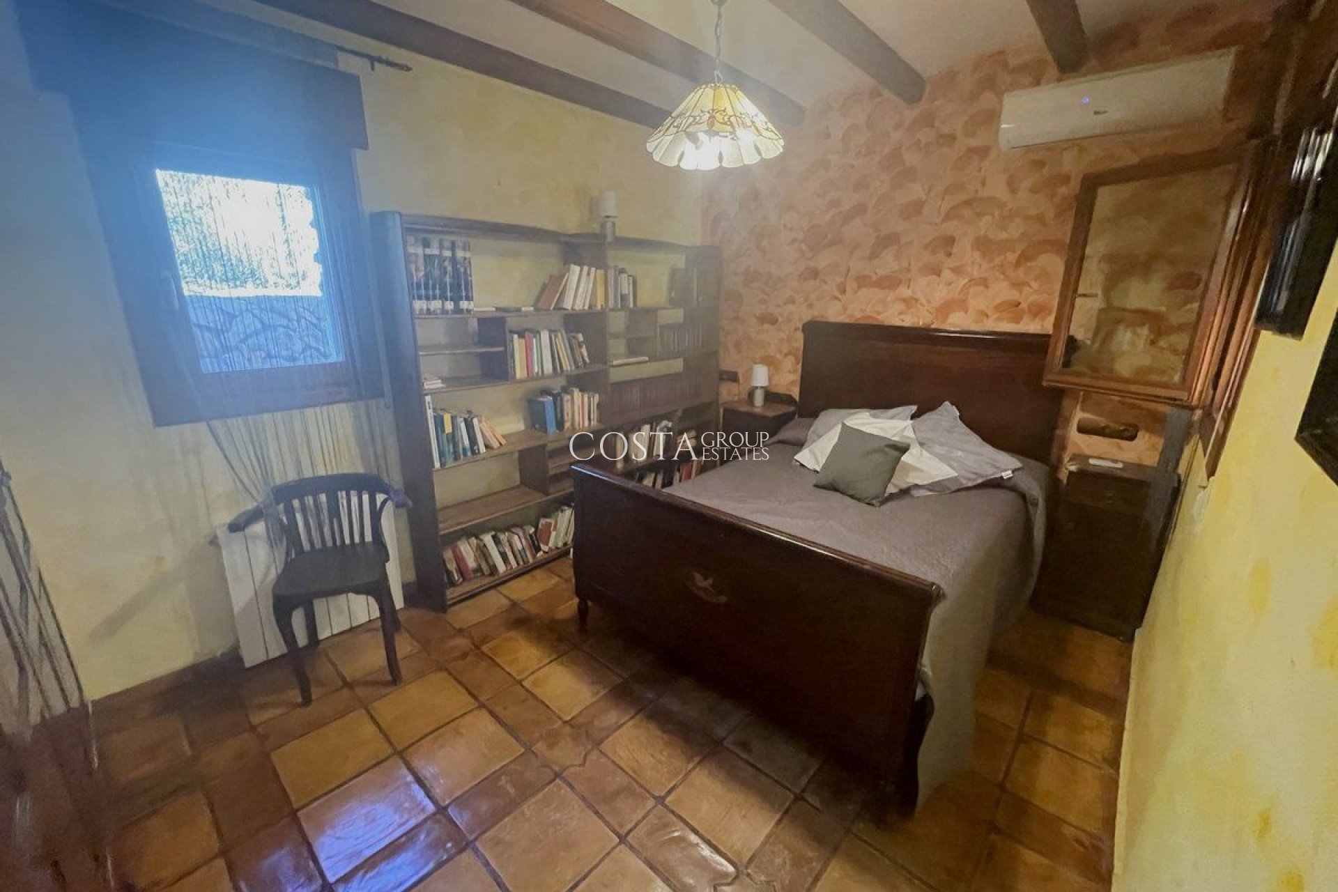 Odsprzedaż - Willa -
Calpe - Calpe Centro