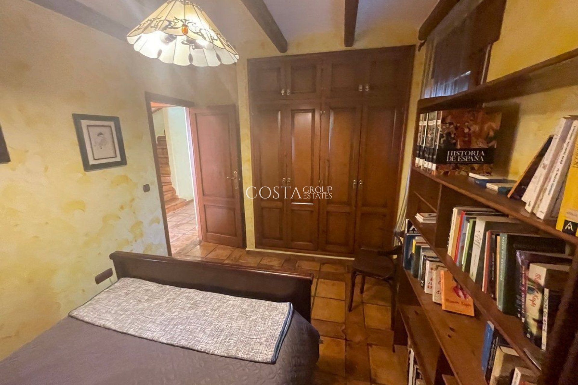 Odsprzedaż - Willa -
Calpe - Calpe Centro