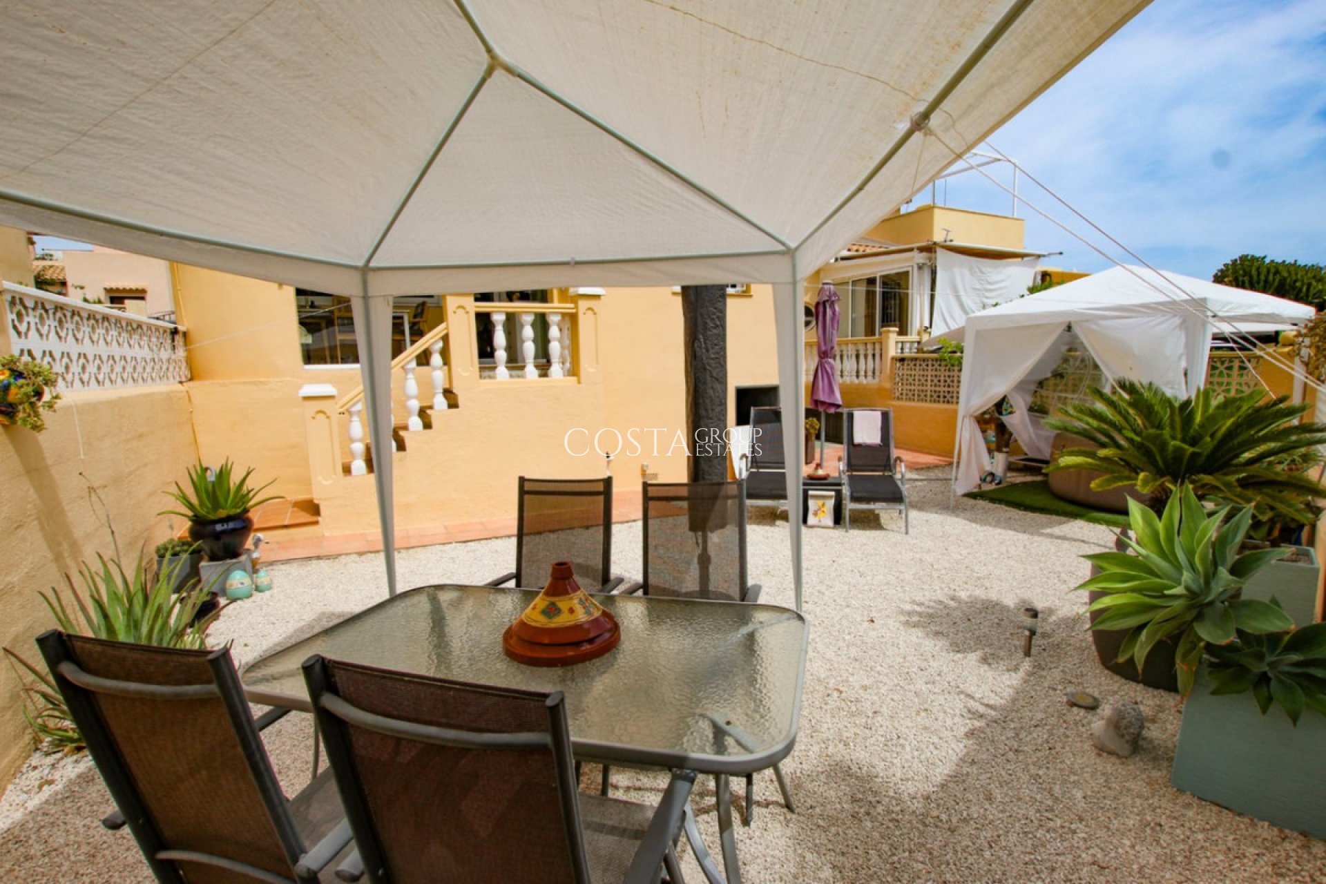 Odsprzedaż - Willa -
Calpe - Calpe Centro