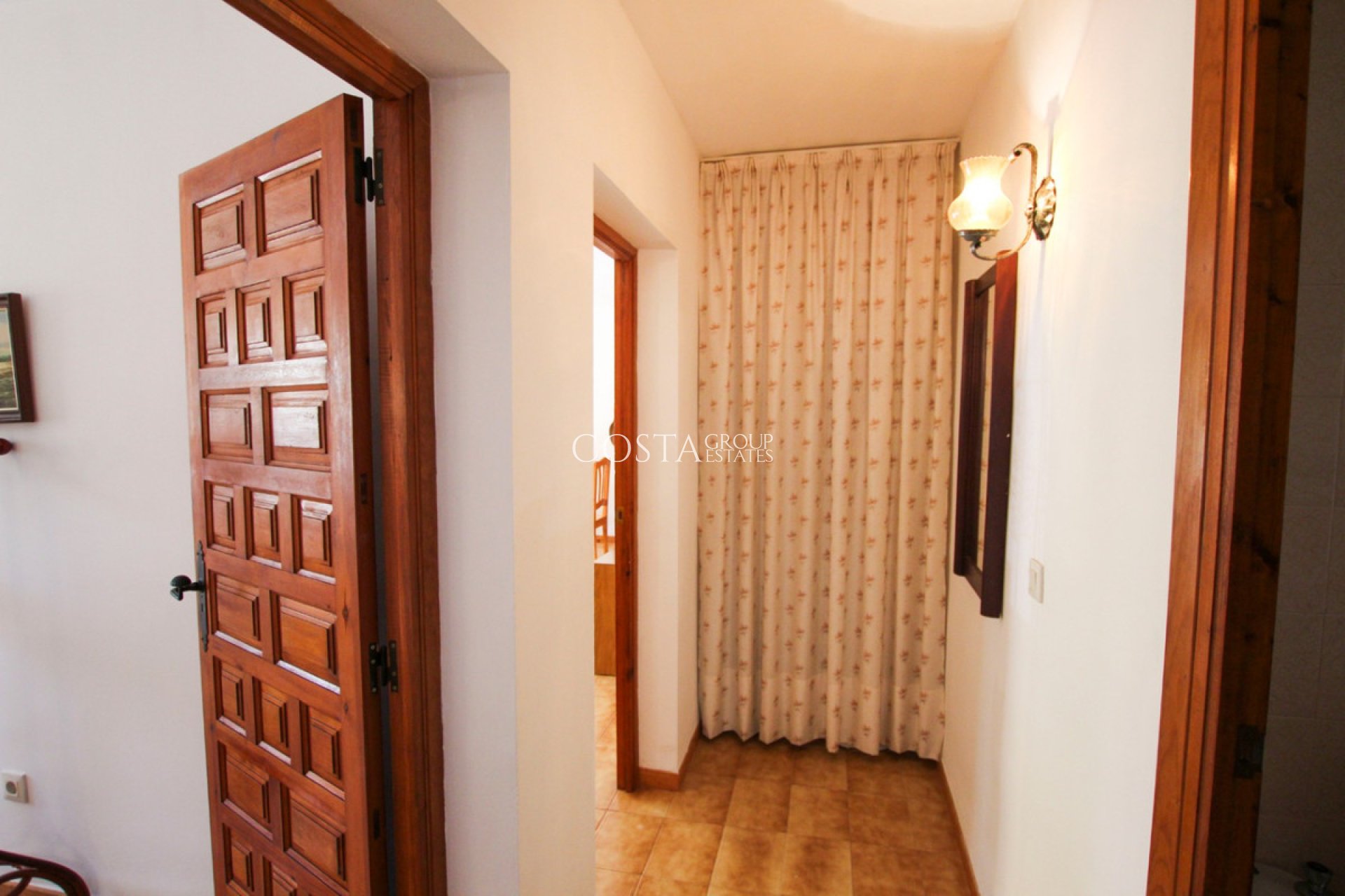 Odsprzedaż - Willa -
Calpe - Calpe Centro