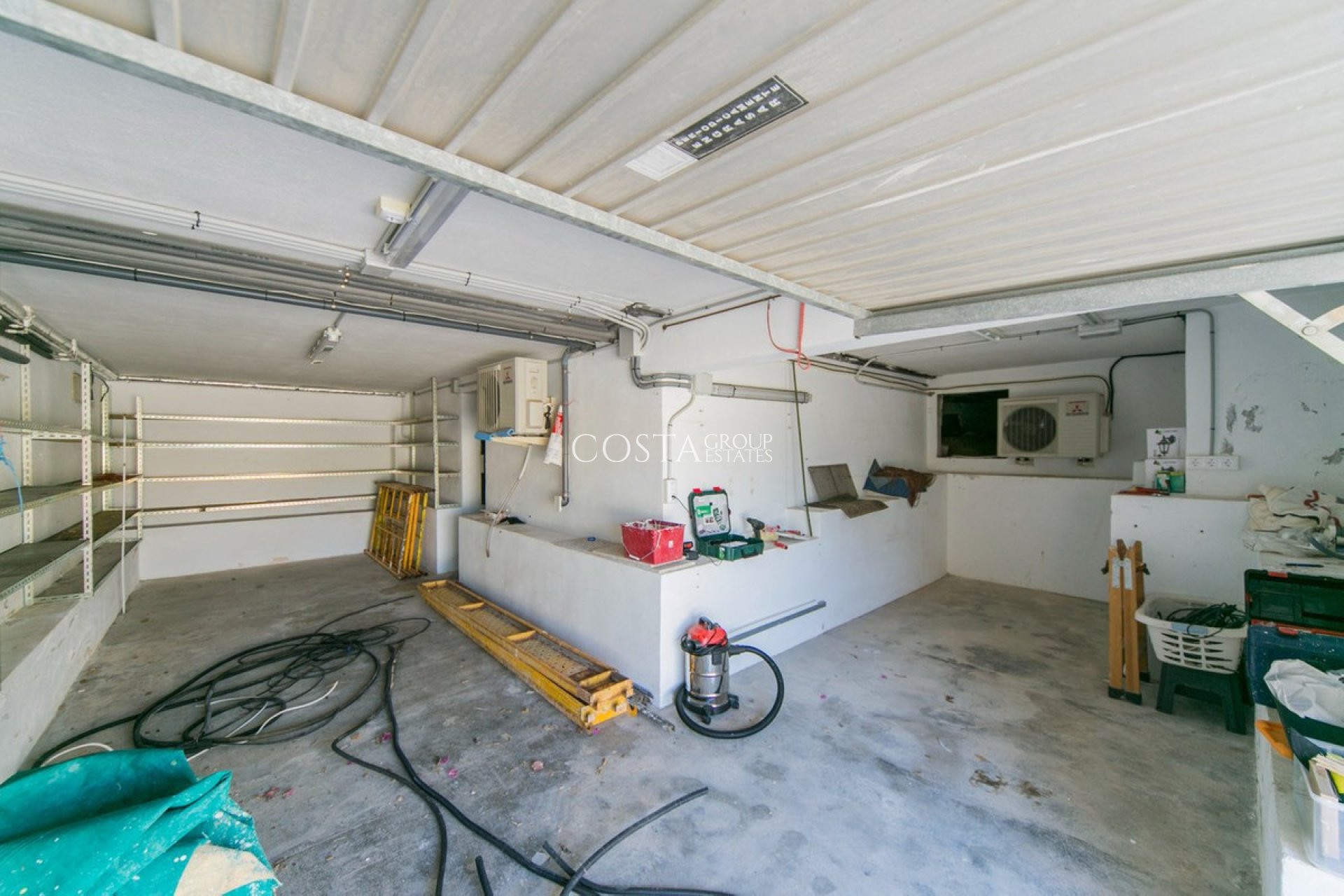 Odsprzedaż - Willa -
Calpe - Calpe Centro