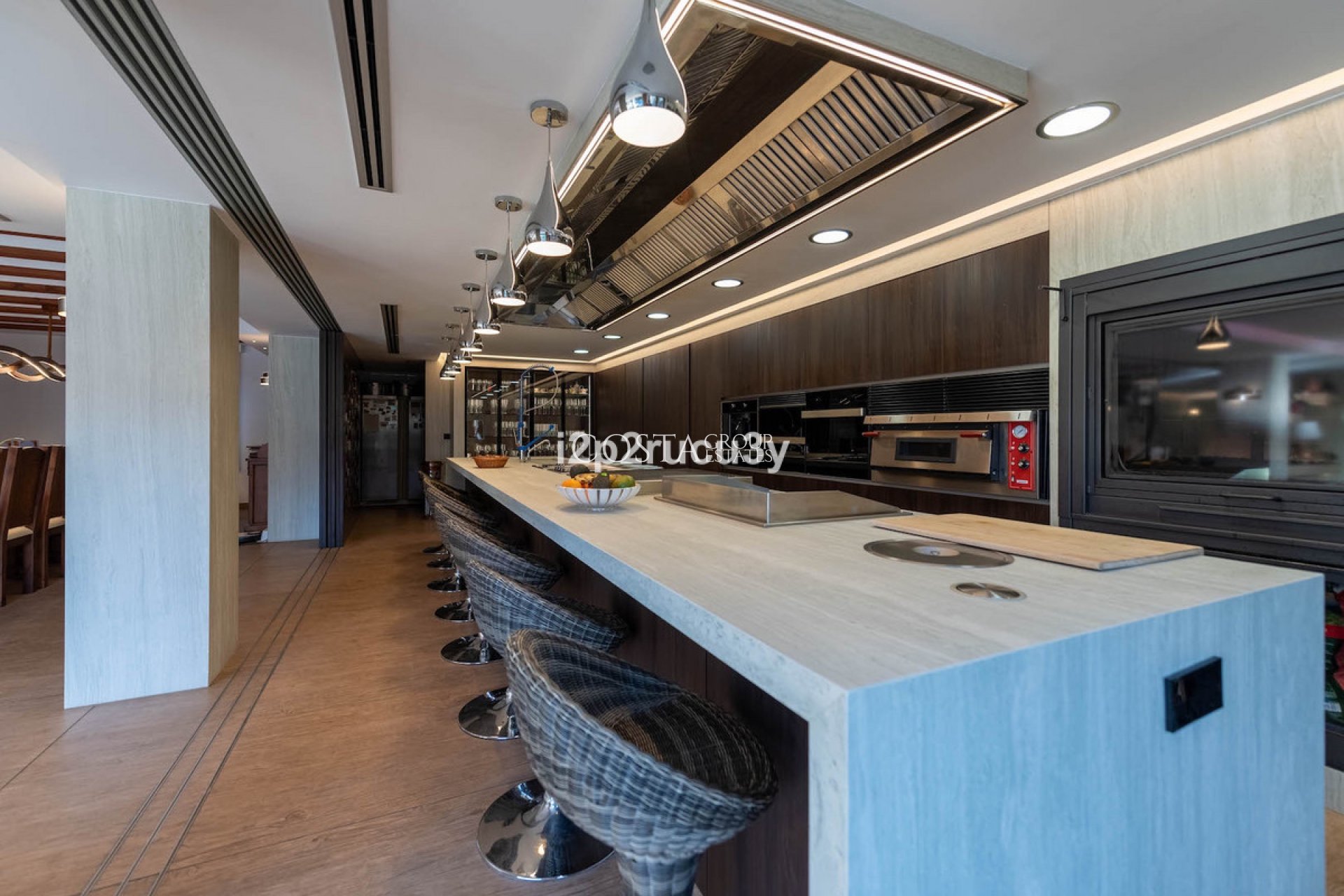 Odsprzedaż - Willa -
Calpe - Calpe Centro