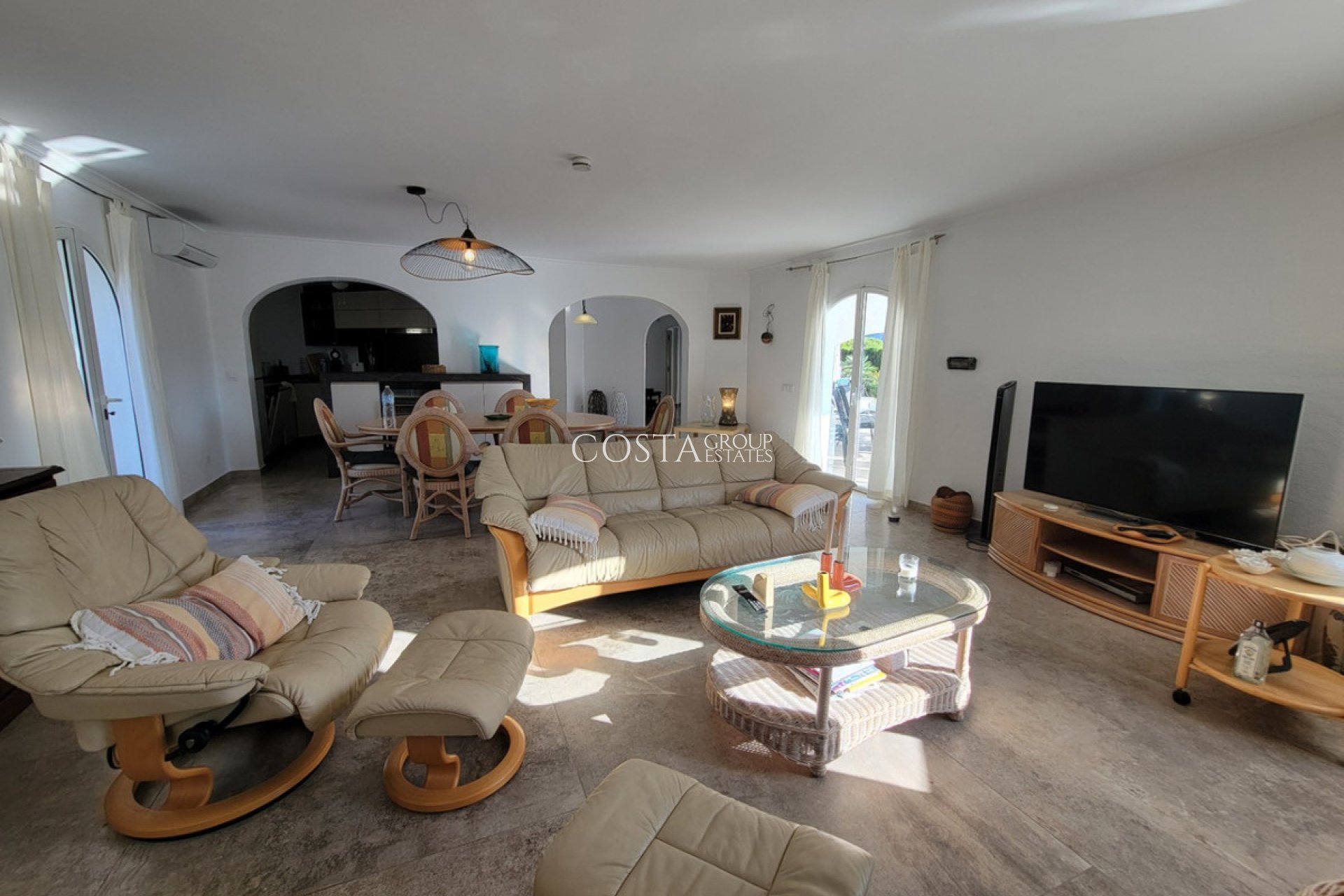 Odsprzedaż - Willa -
Calpe - Calpe Centro