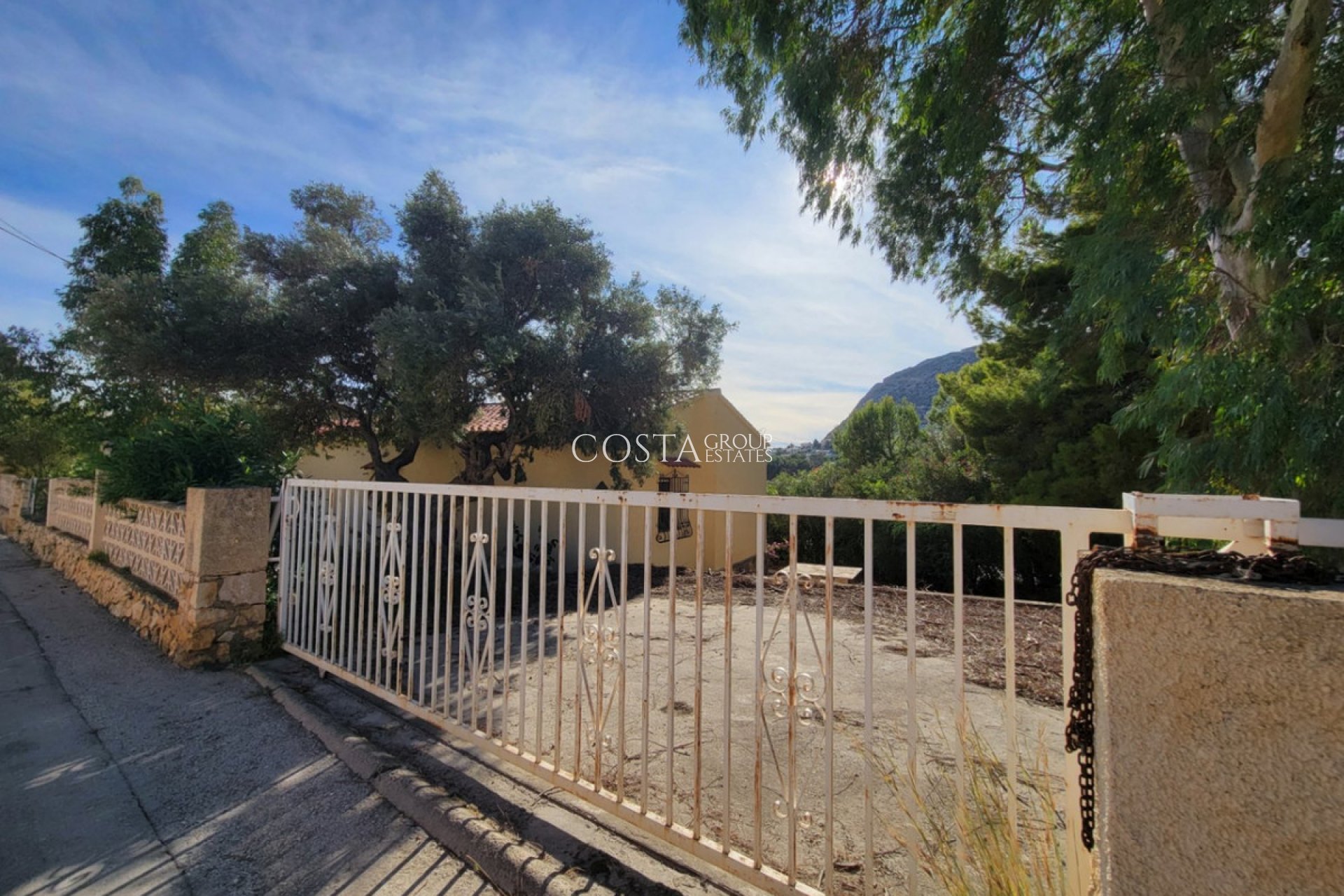 Odsprzedaż - Willa -
Calpe - Calpe Centro