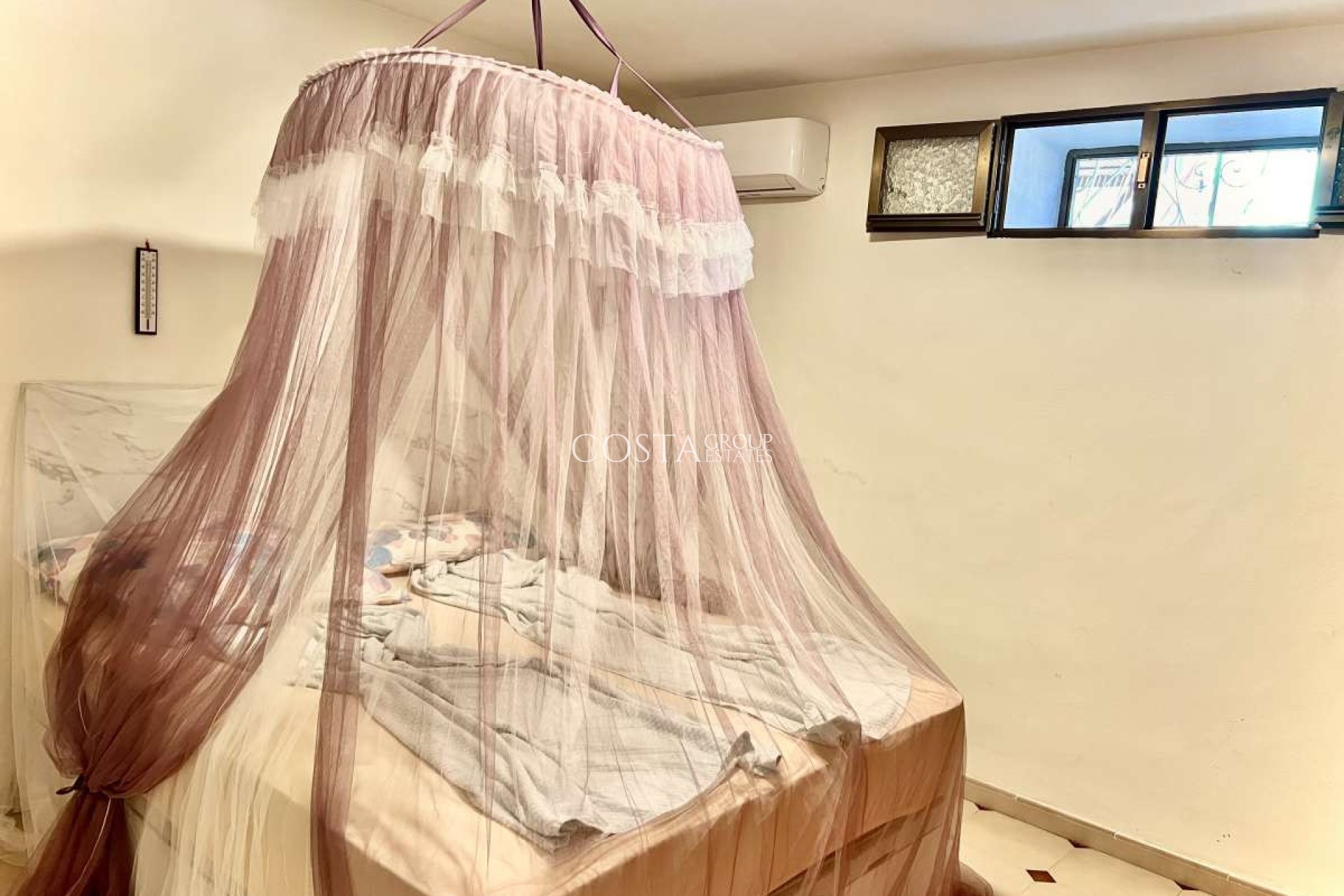 Odsprzedaż - Willa -
Calpe - Calpe Centro