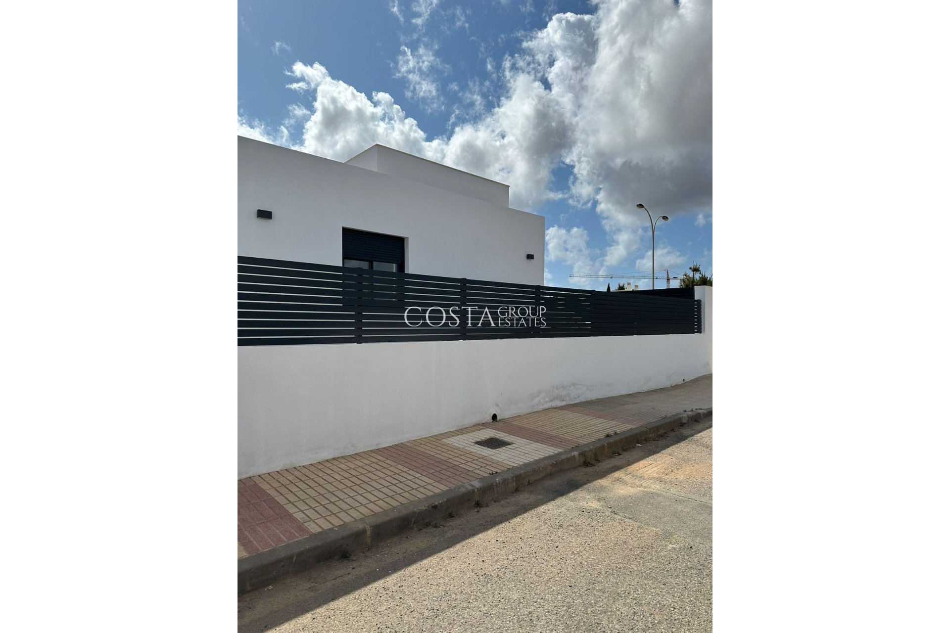 Odsprzedaż - Willa -
Cartagena - Mar De Cristal