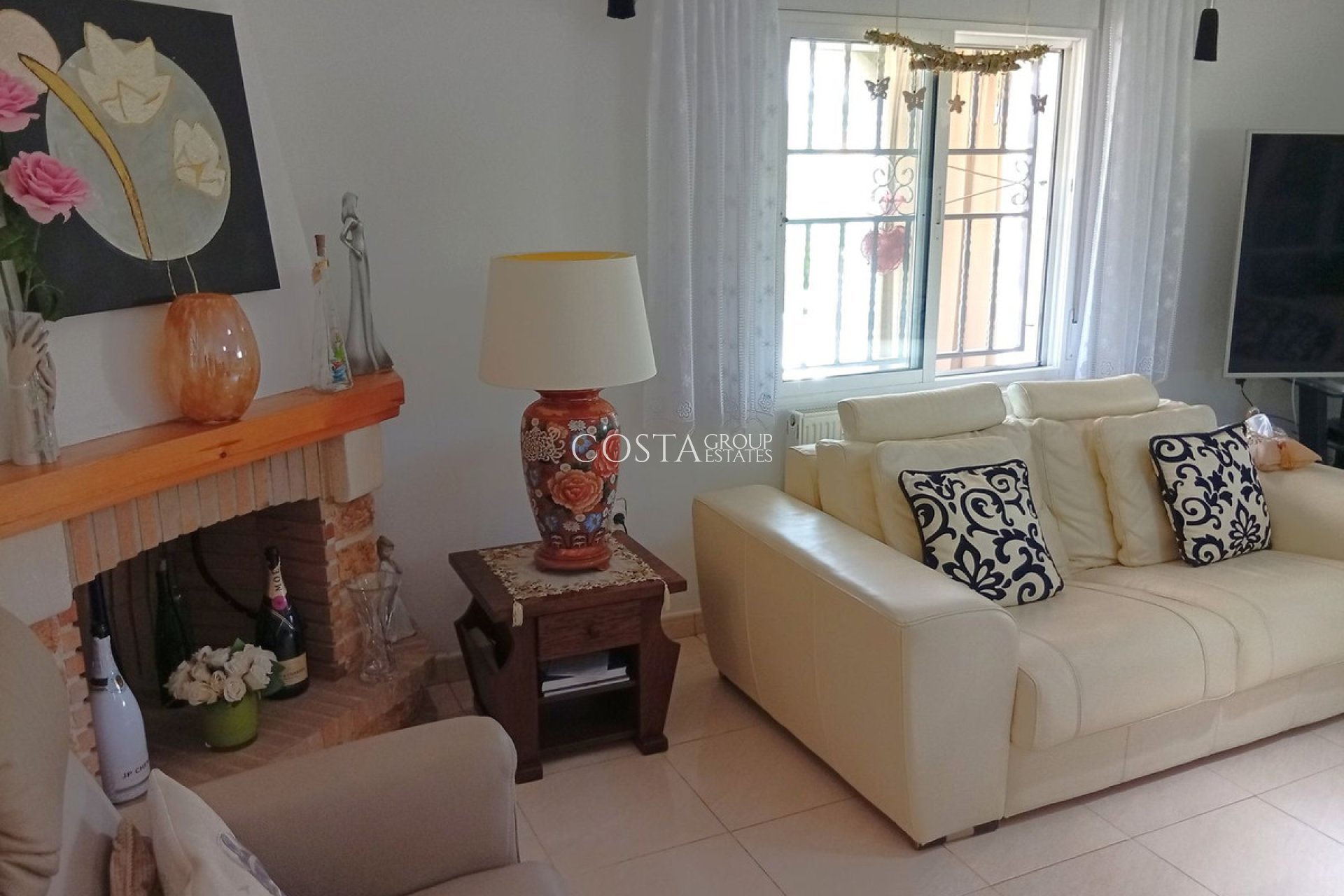 Odsprzedaż - Willa -
Catral - Catral Centro