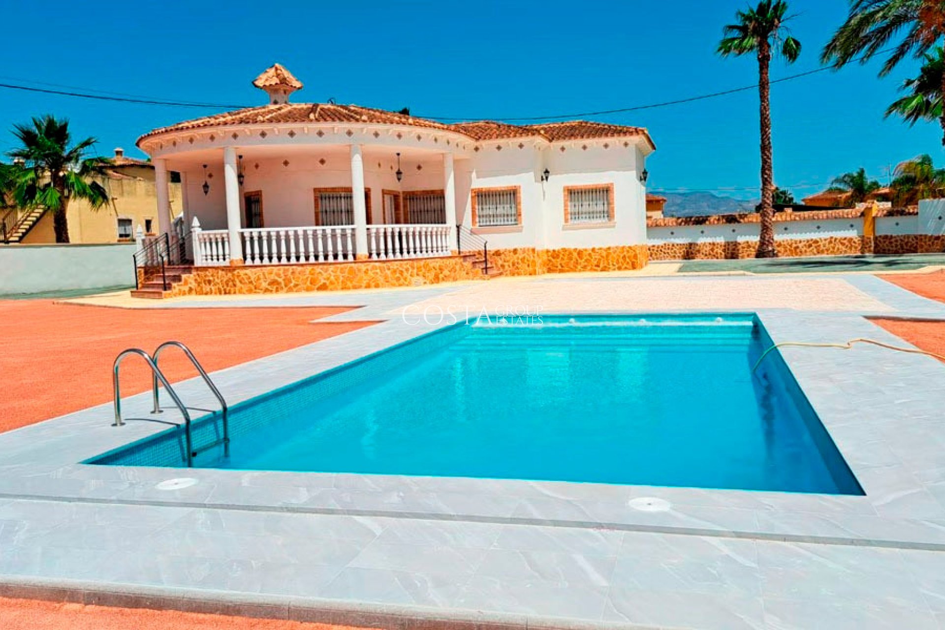 Odsprzedaż - Willa -
Catral - Catral Centro