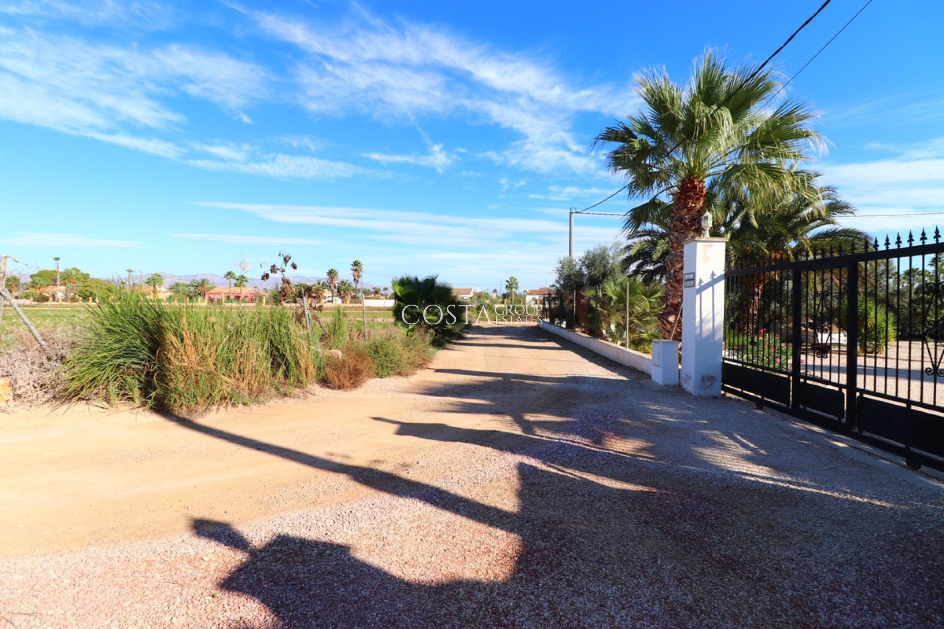 Odsprzedaż - Willa -
Catral - Catral Centro