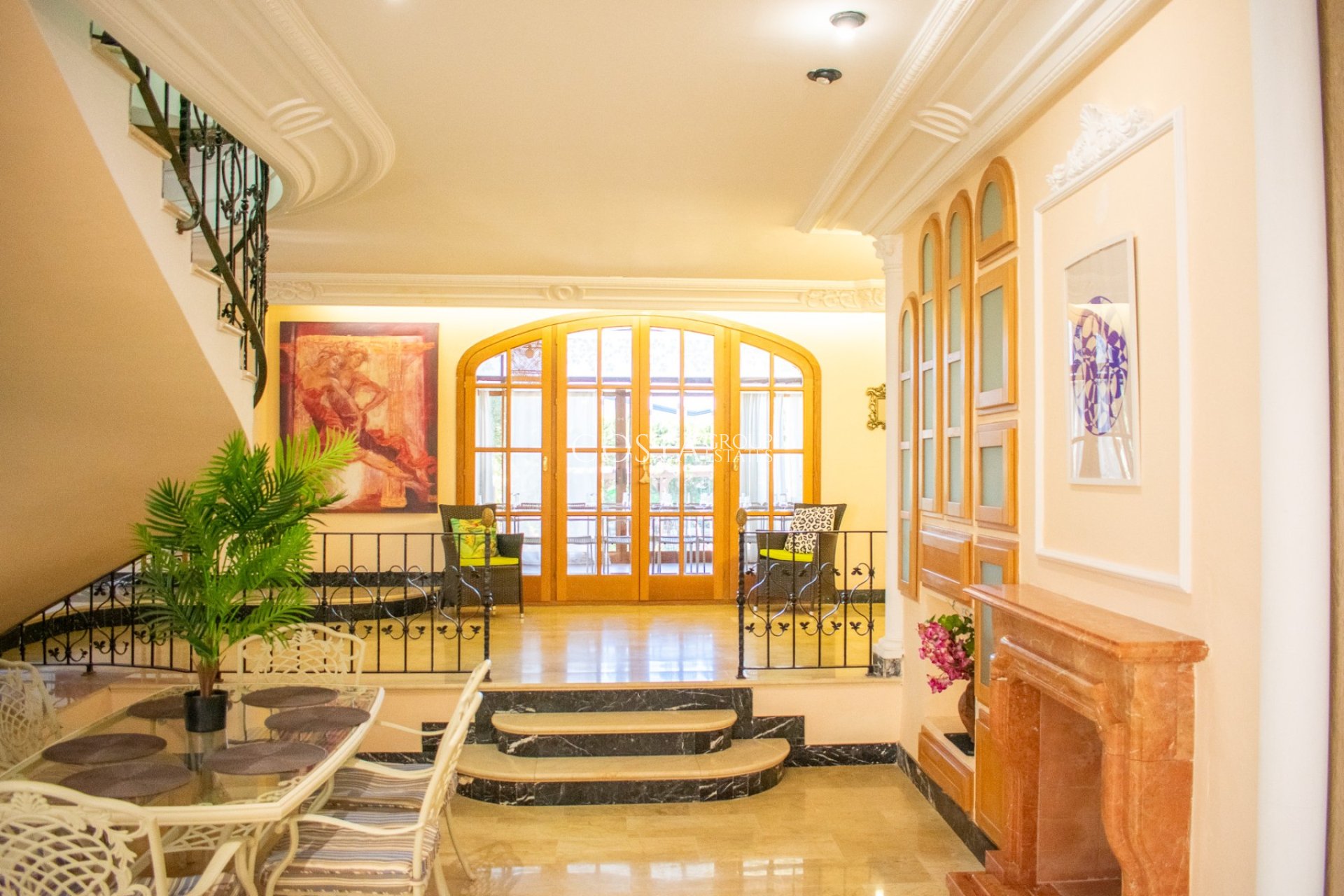 Odsprzedaż - Willa -
Crevillente